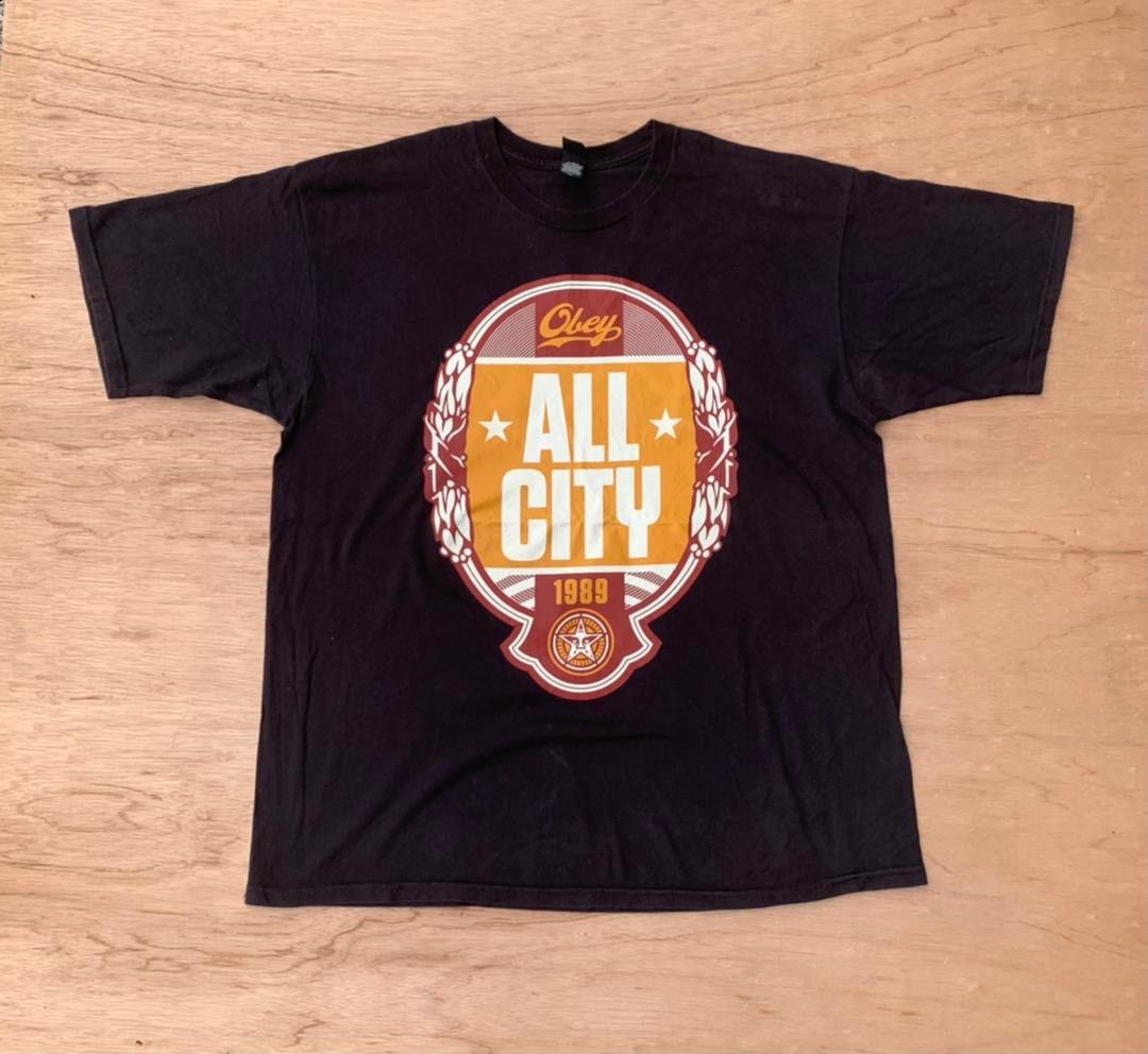 Vintage Tee D - 25 Obey