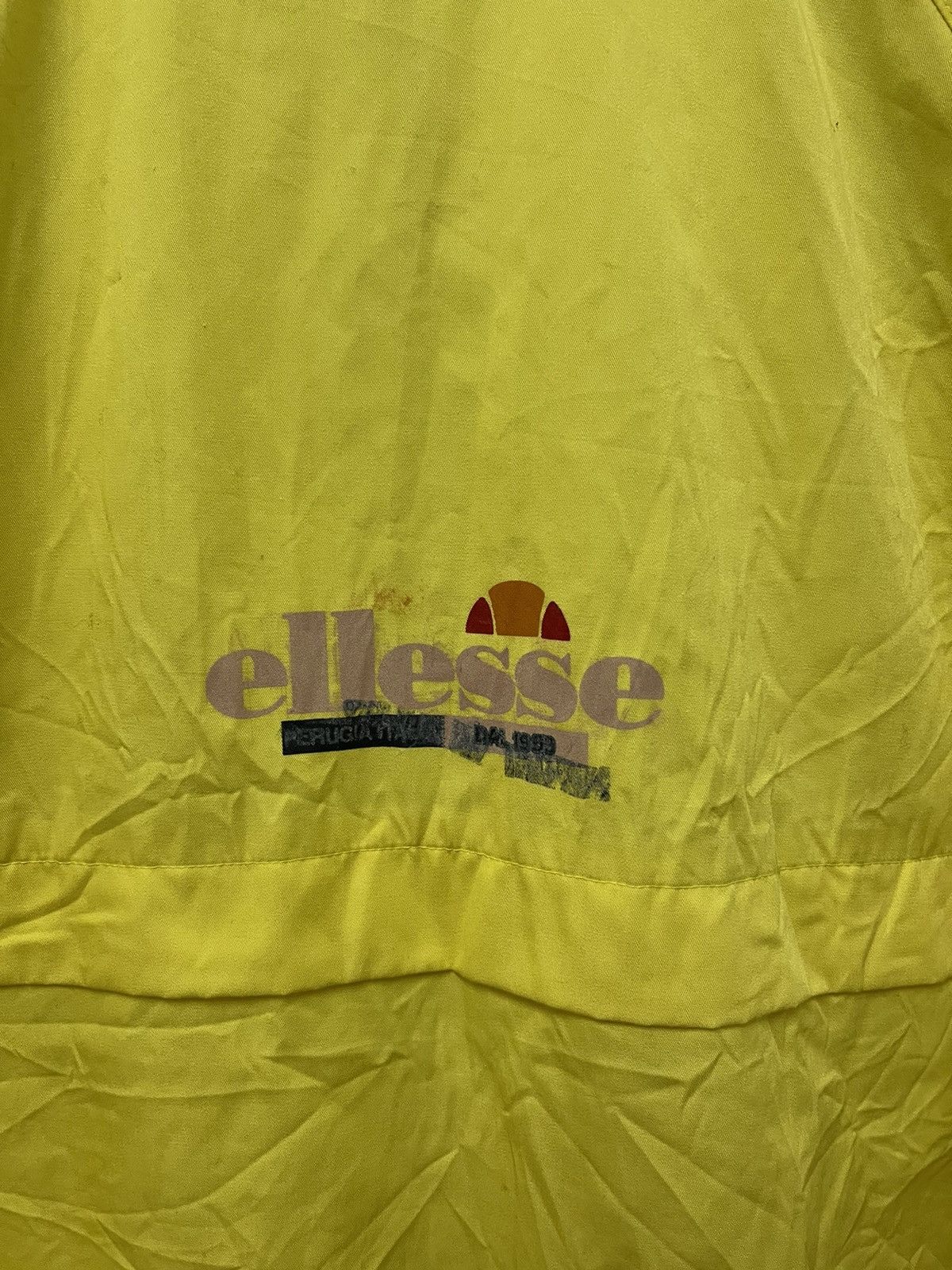 Ellesse × Vintage Vintage Ellesse Mini Logo Wainbraker Jacket Size US L / EU 52-54 / 3 - 9 Thumbnail