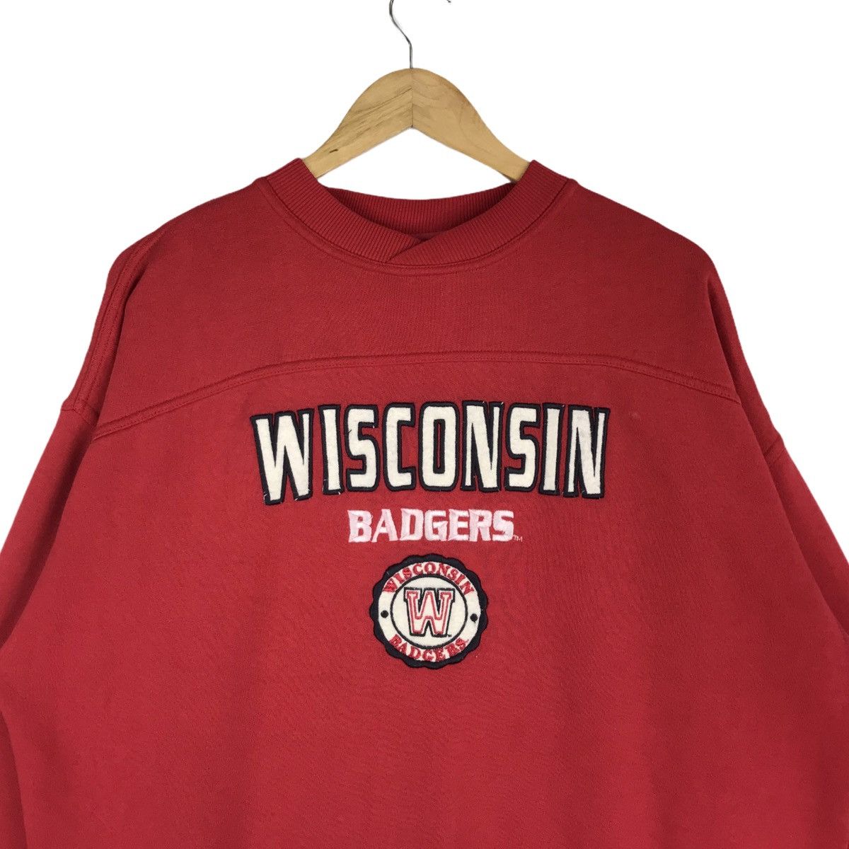 Vintage Vintage 90s Wisconsin Badgers Sweatshirt Pullover Size US L / EU 52-54 / 3 - 2 Thumbnail