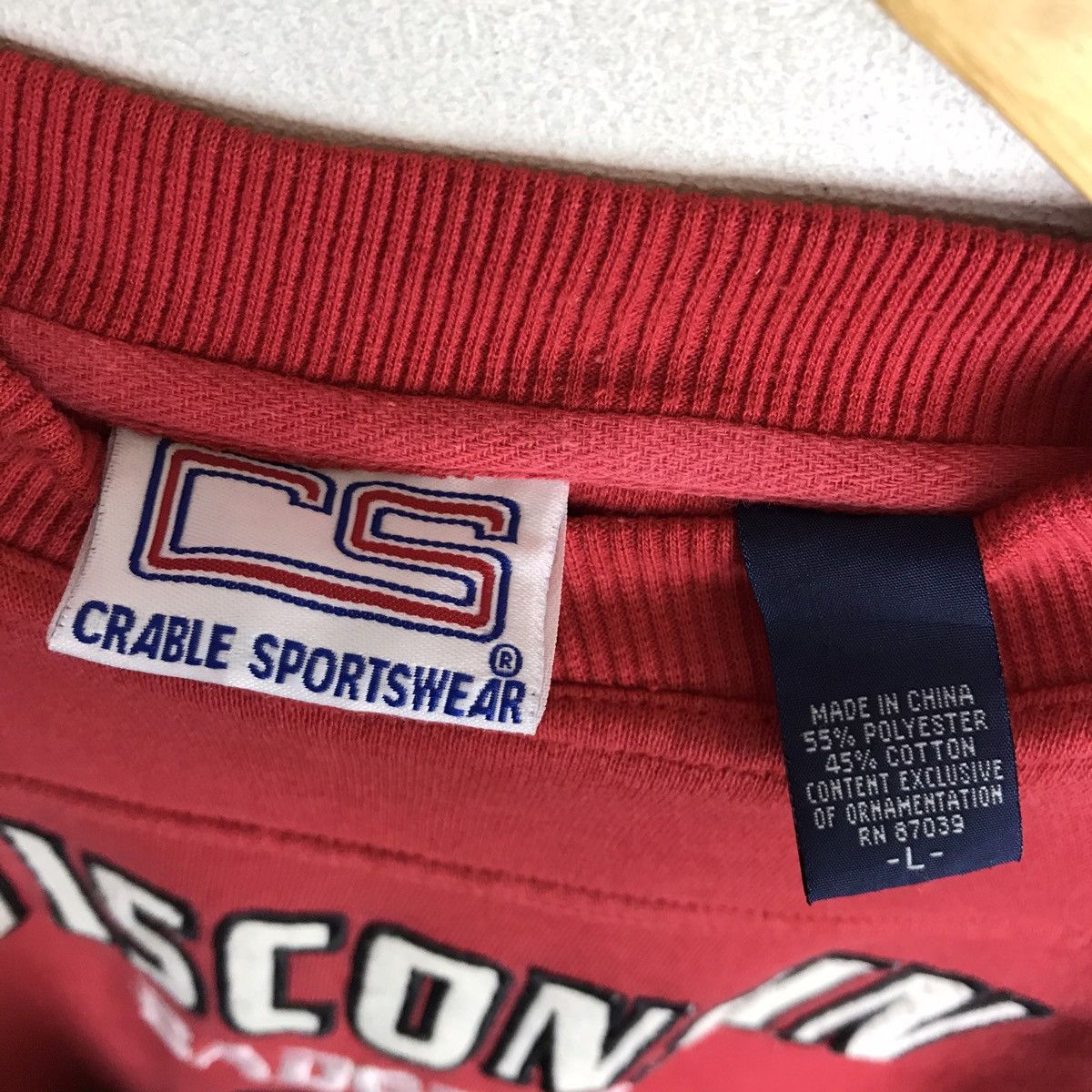 Vintage Vintage 90s Wisconsin Badgers Sweatshirt Pullover Size US L / EU 52-54 / 3 - 9 Thumbnail