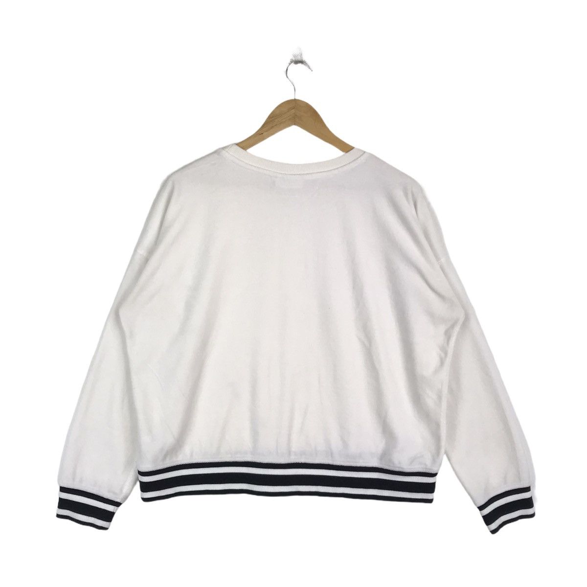 DKNY DKNY DonnaKaranNewYork Spell Out Stencil Embroid Sweatshirt Size US M / EU 48-50 / 2 - 5 Thumbnail