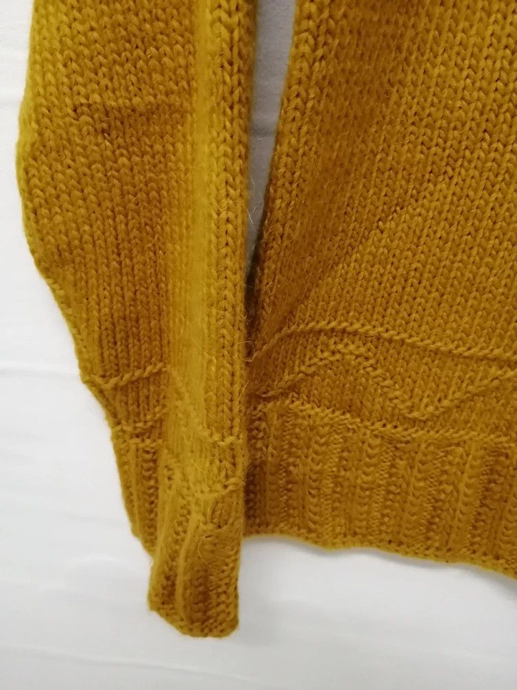 JW Anderson × Uniqlo J.W.ANDERSON x UT Knitwear Size US S / EU 44-46 / 1 - 4 Thumbnail