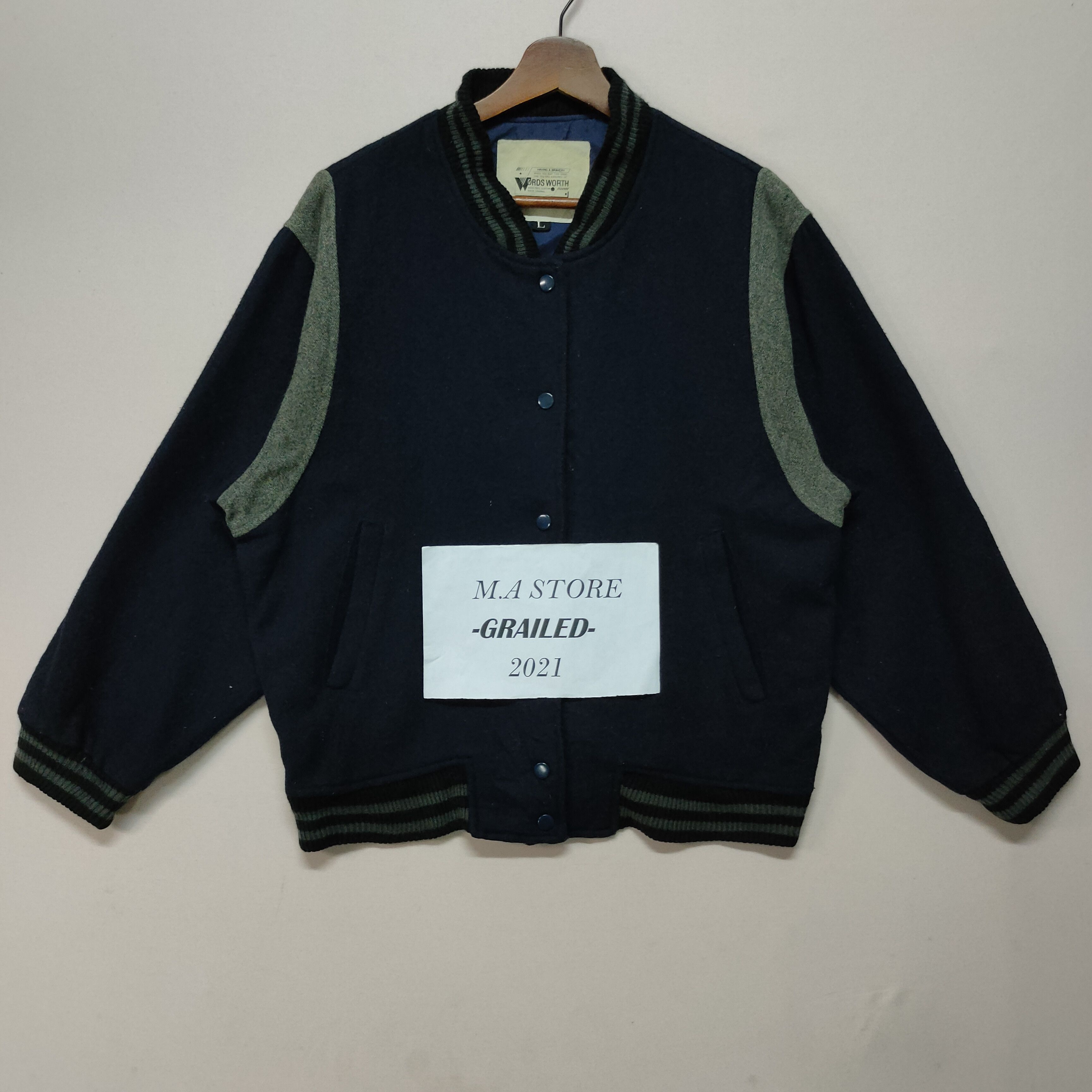 Japanese Brand Vintage Words Worth Varsity Jacket Size US L / EU 52-54 / 3 - 1 Thumbnail