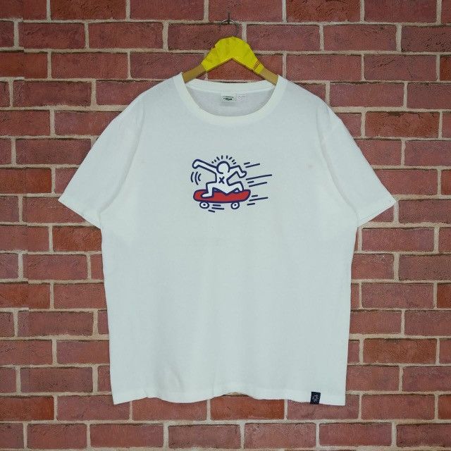 Keith Haring Vintage Keith Haring American Artwork Play Skateboard Shirt Size US XL / EU 56 / 4 - 1 Thumbnail