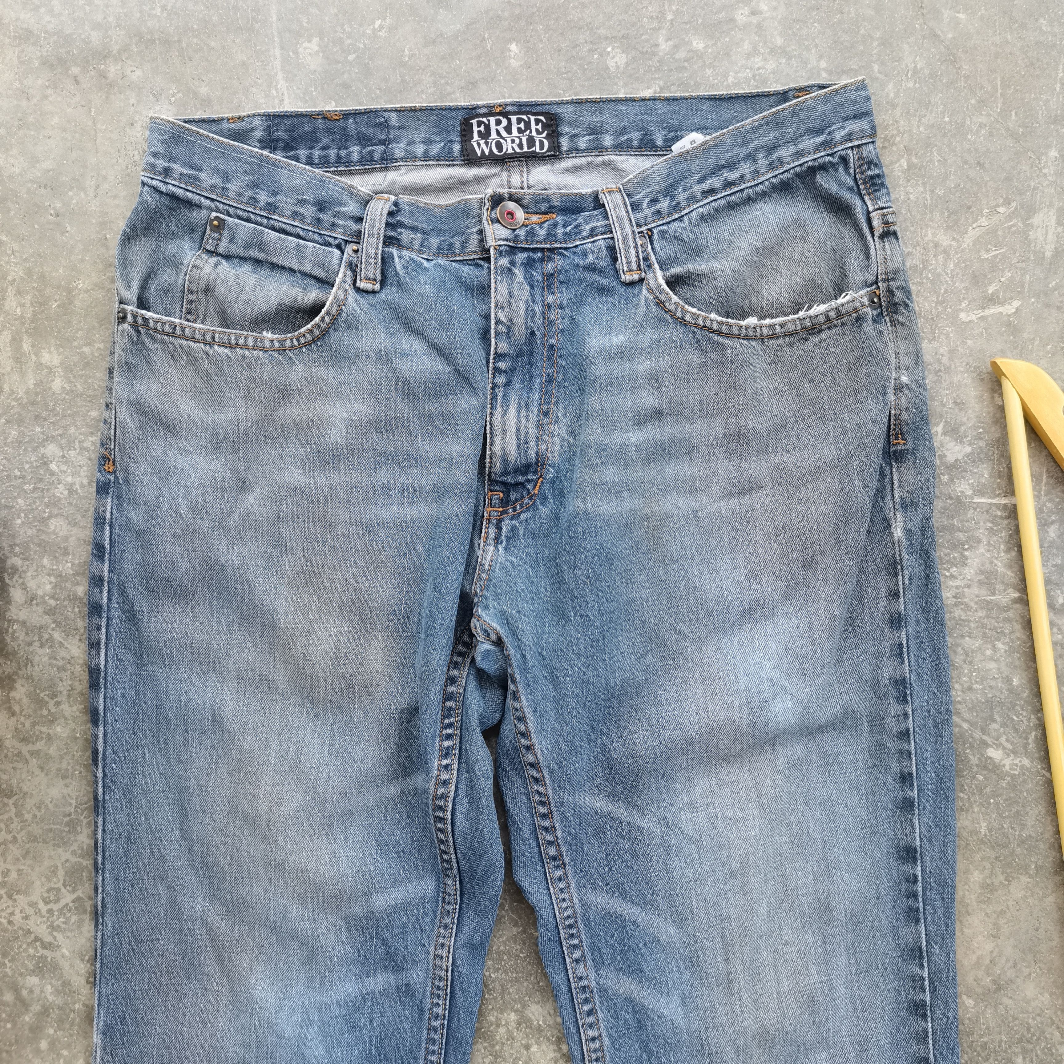 Free World Vintage FREE WORLD Denim Pants Made In Mexico Size US 32 / EU 48 - 4 Thumbnail