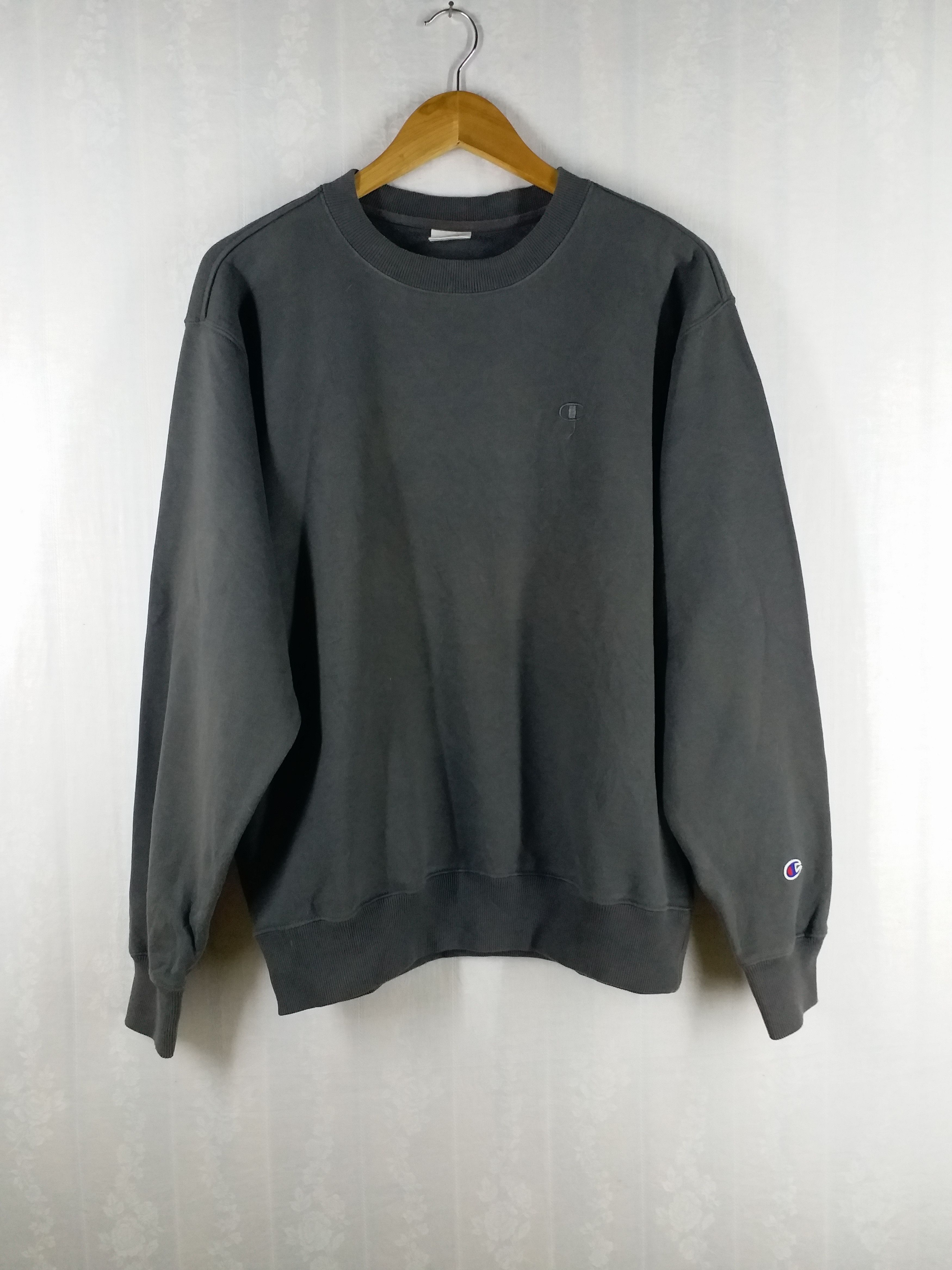 Champion CHAMPION SWEATSHIRT GRAY COLOR Kanye West Size L Street Wear Grailed