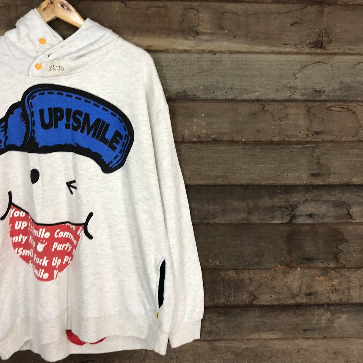 Japanese Brand Up Smile japan big logo White Sweatshirt #3697 Size US XL / EU 56 / 4 - 5 Thumbnail