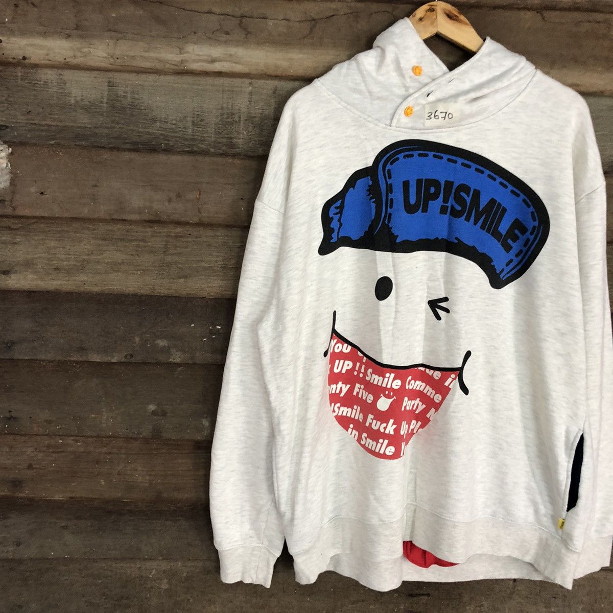 Japanese Brand Up Smile japan big logo White Sweatshirt #3697 Size US XL / EU 56 / 4 - 7 Thumbnail