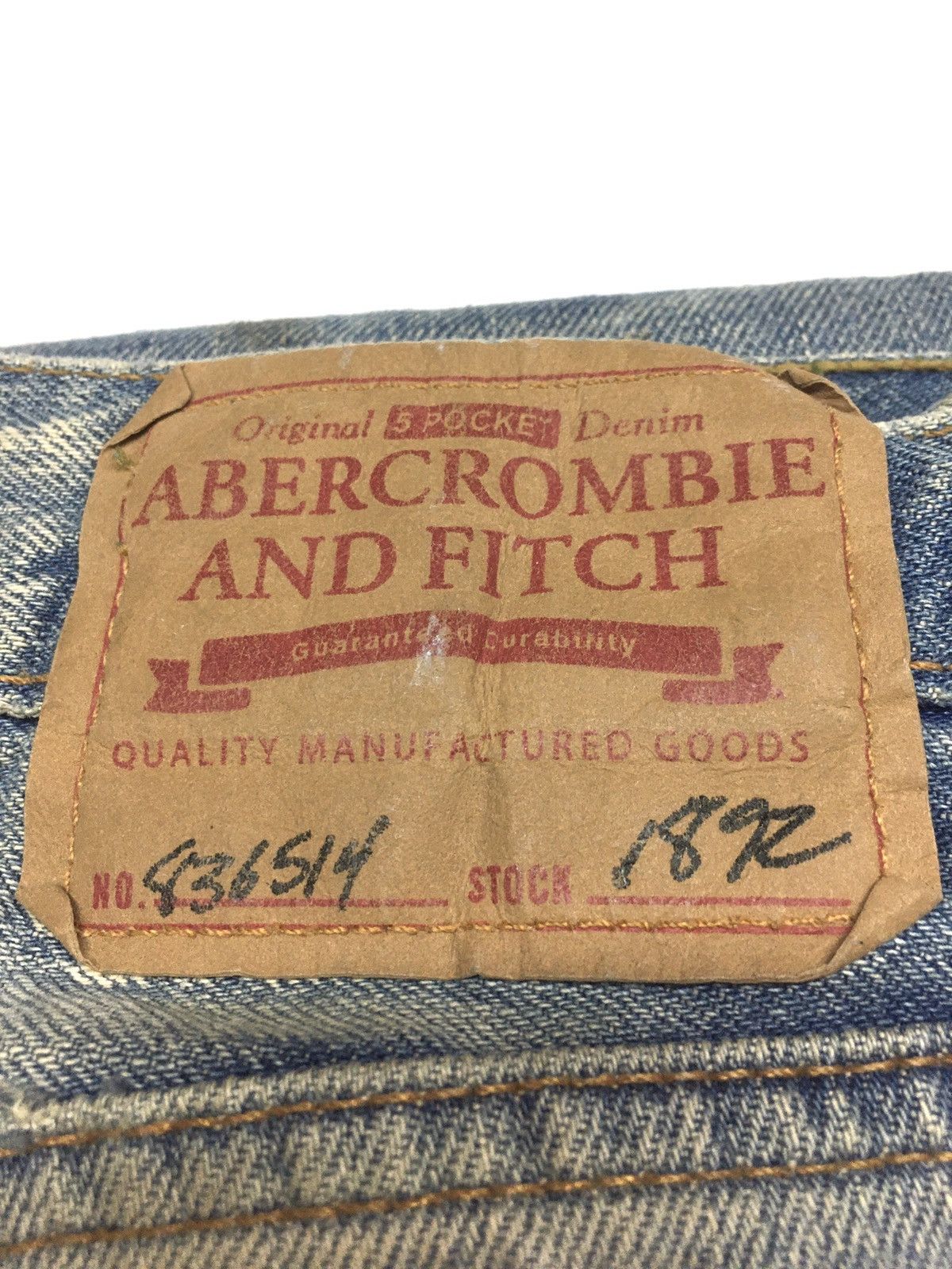 Abercrombie & Fitch Abercrombie crazy distressed denim Size US 34 / EU 50 - 20 Thumbnail