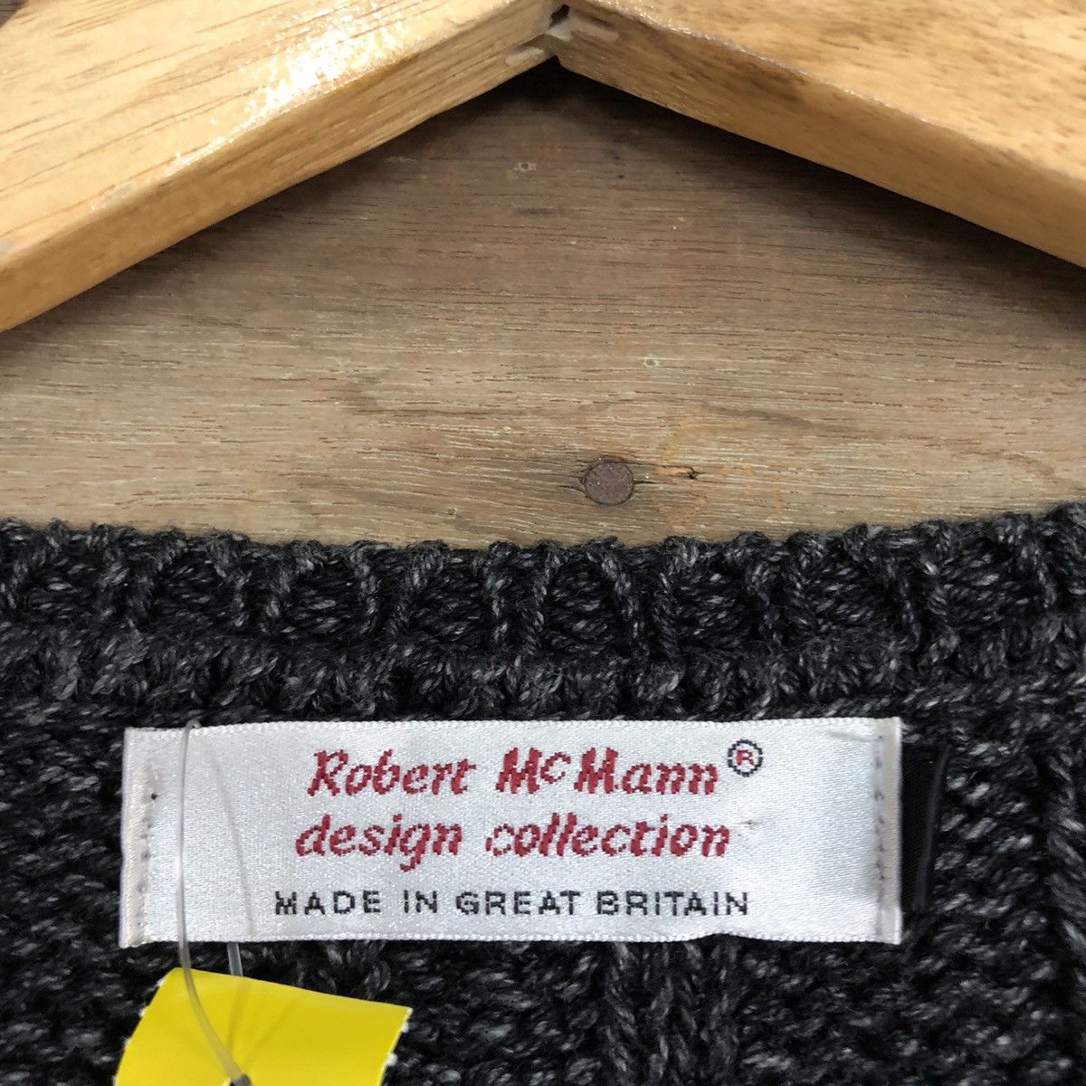 Vintage DL Robert Mc Man Made In Great Britain sweatshirt Knit #3954 Size US M / EU 48-50 / 2 - 11 Thumbnail