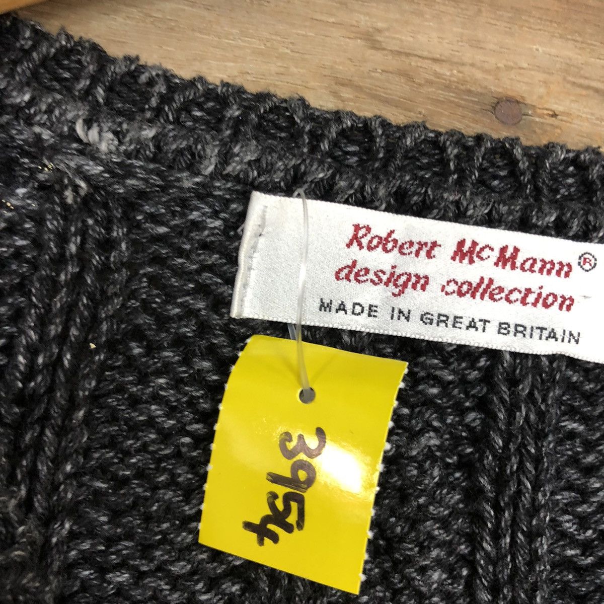 Vintage DL Robert Mc Man Made In Great Britain sweatshirt Knit #3954 Size US M / EU 48-50 / 2 - 10 Thumbnail