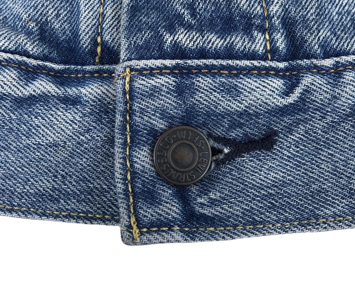 Levi's Levi's X Super Mario Vintage Fit Trucker Jacket Size US M / EU 48-50 / 2 - 18 Thumbnail