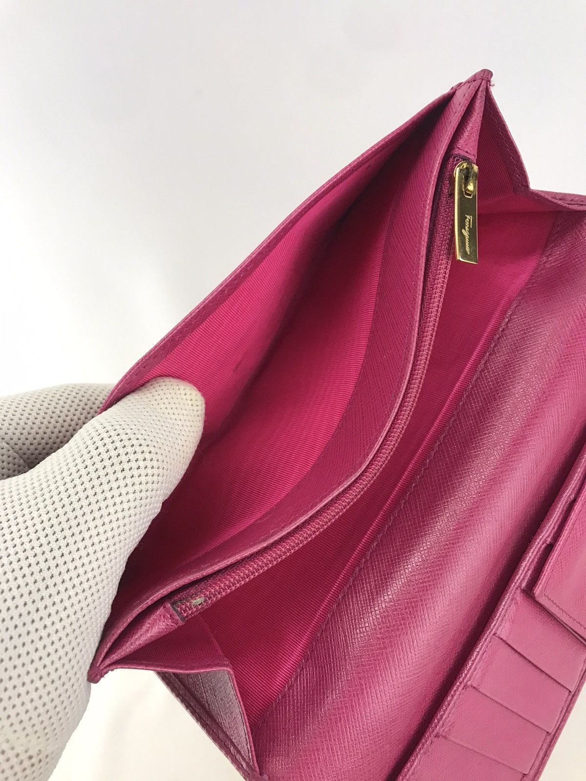 Salvatore Ferragamo ❌Last Drop❌Authentic Salvatore Ferragamo Long wallet Size ONE SIZE - 11 Thumbnail