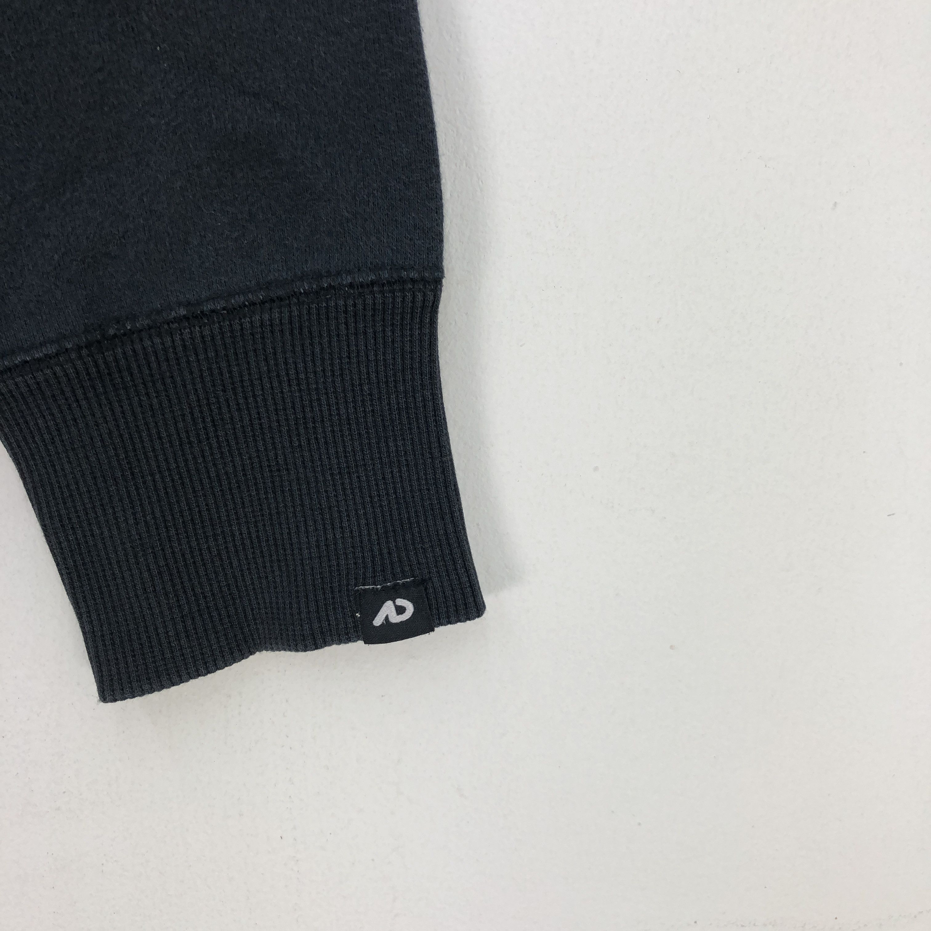 Nike × Vintage Vintage Nike Crewneck Sweatshirt Nike Swoosh Sweater Jumper Size US L / EU 52-54 / 3 - 5 Thumbnail