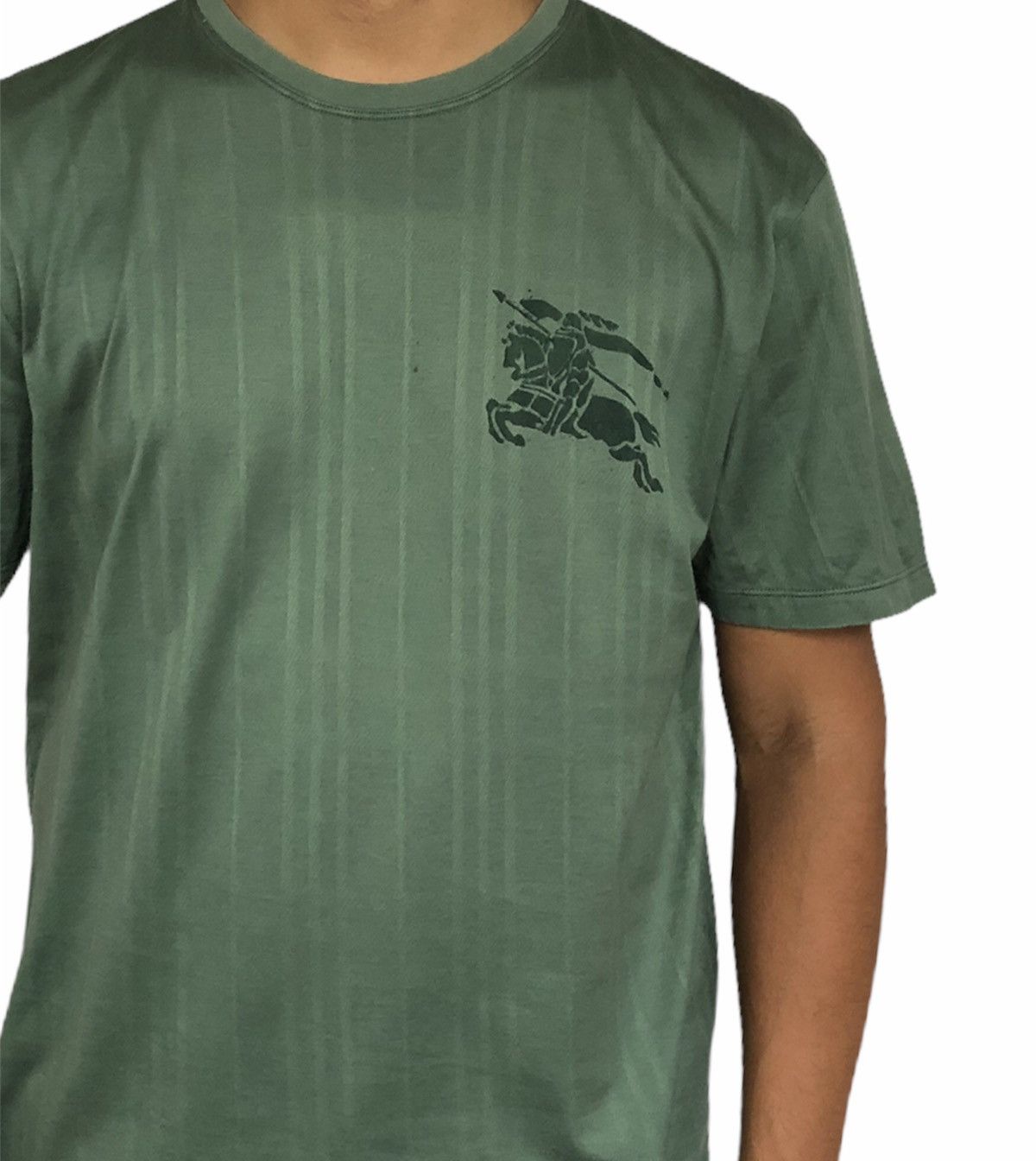 Burberry Authentic Burberry London Nova T shirt For Men Size US L / EU 52-54 / 3 - 6 Thumbnail