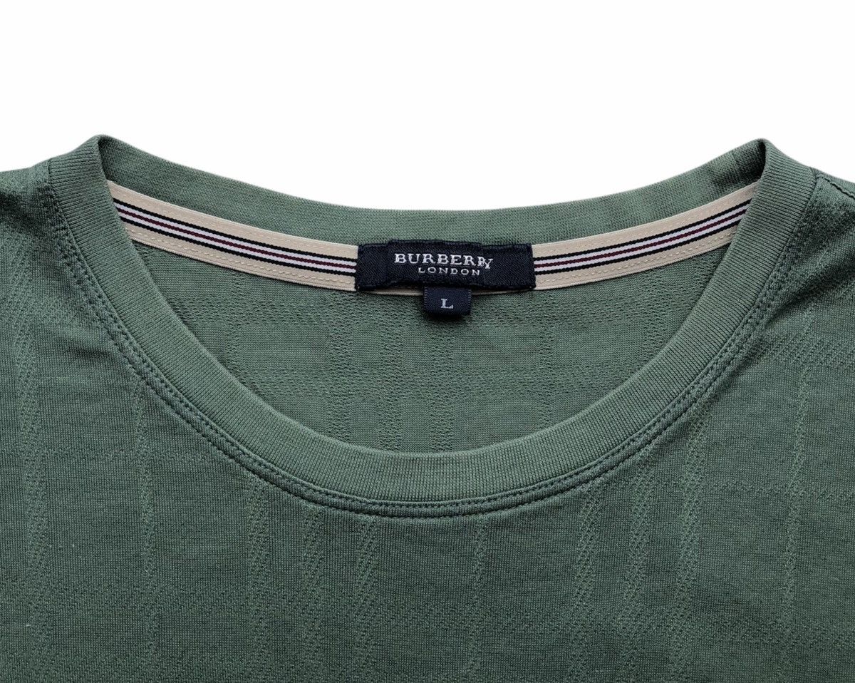 Burberry Authentic Burberry London Nova T shirt For Men Size US L / EU 52-54 / 3 - 8 Thumbnail