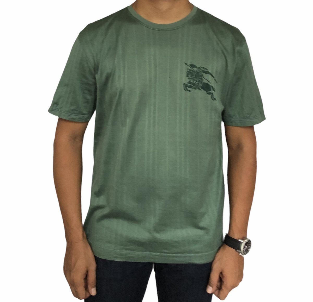 Burberry Authentic Burberry London Nova T shirt For Men Size US L / EU 52-54 / 3 - 4 Thumbnail