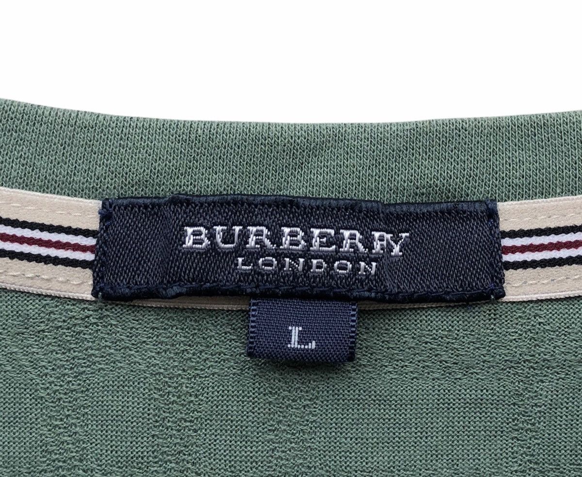 Burberry Authentic Burberry London Nova T shirt For Men Size US L / EU 52-54 / 3 - 9 Thumbnail