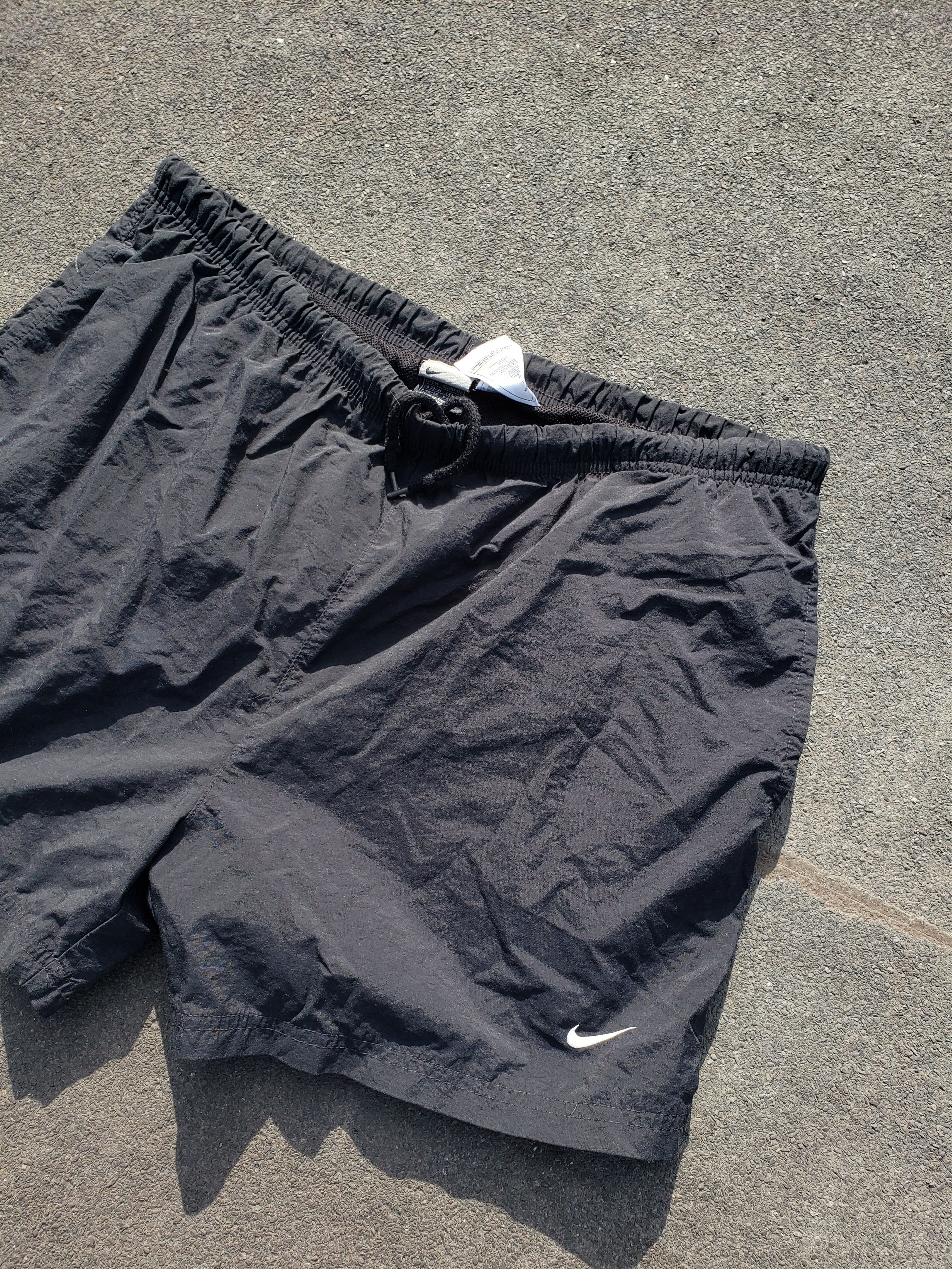 Nike Vintage y2k nike drill shorts Size US 32 / EU 48 - 2 Thumbnail