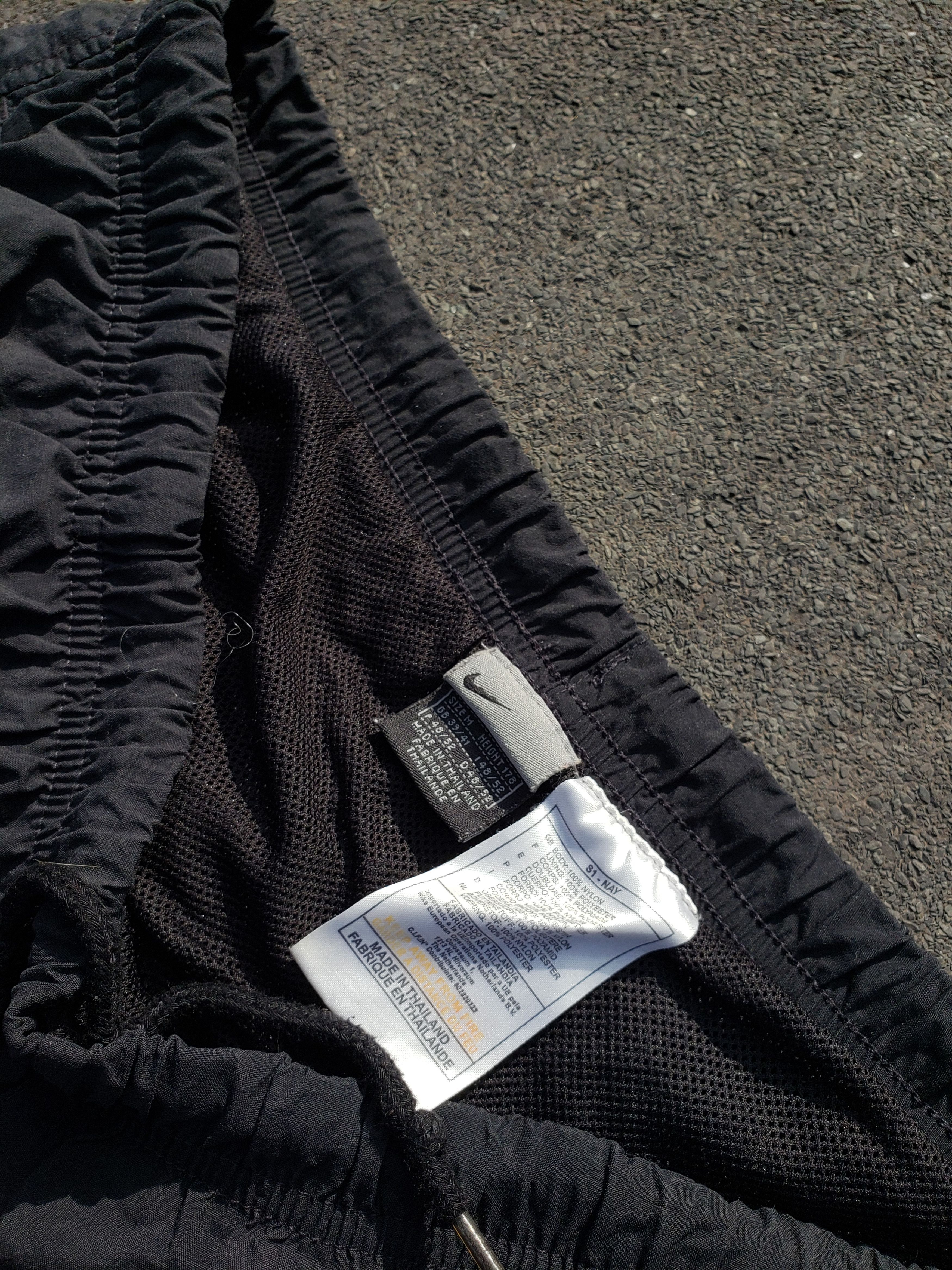 Nike Vintage y2k nike drill shorts Size US 32 / EU 48 - 5 Thumbnail