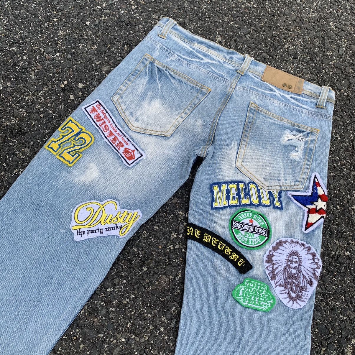 Japanese Brand 💥 THRASHED 💥 Japanese Vintage Jeans 33x30 Light Wash Pants Size US 33 - 13 Thumbnail