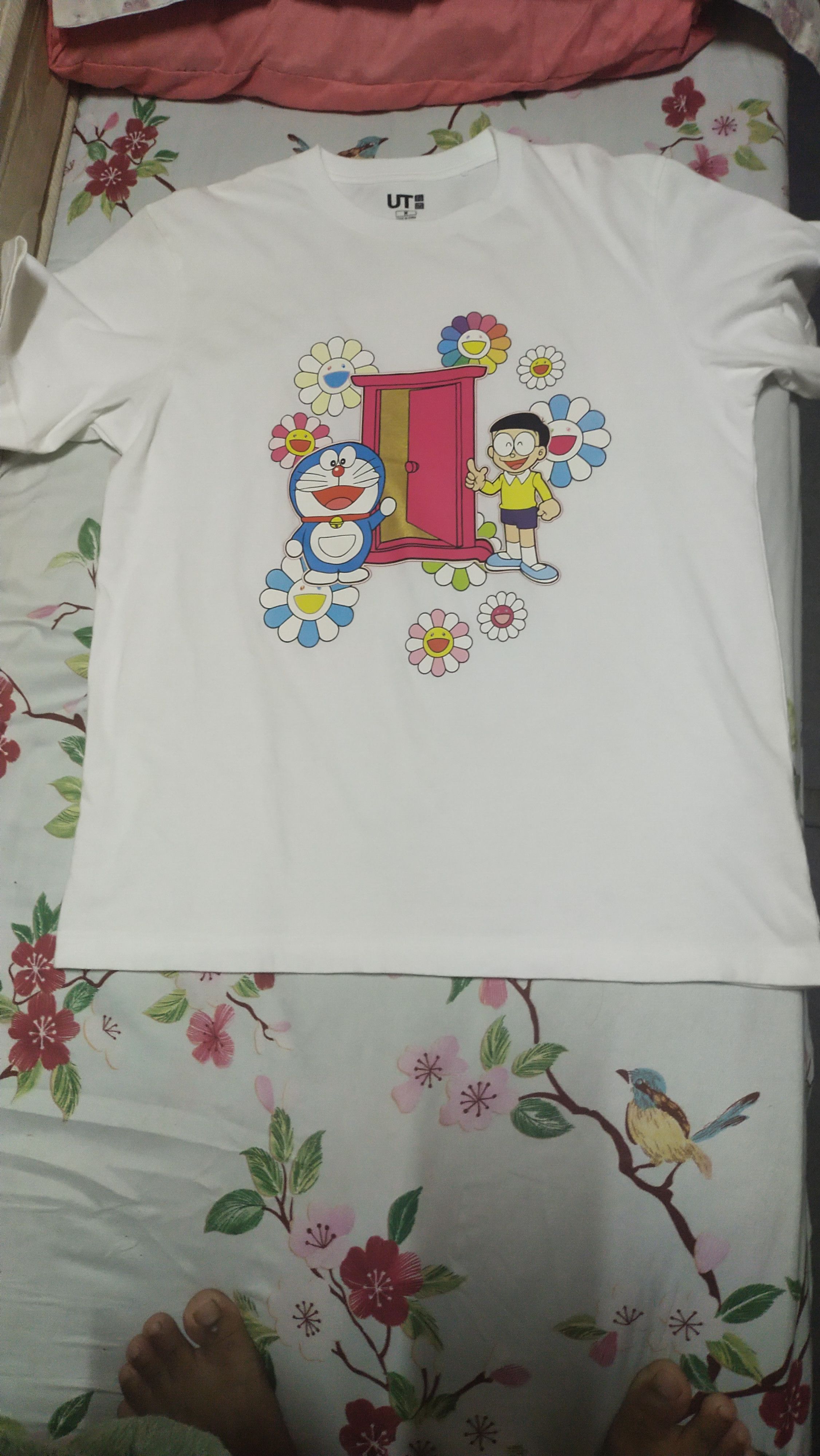 Takashi Murakami × Uniqlo 😎TAKASHI MURAKAMI X DORAEMON😎 Size US M / EU 48-50 / 2 - 8 Thumbnail