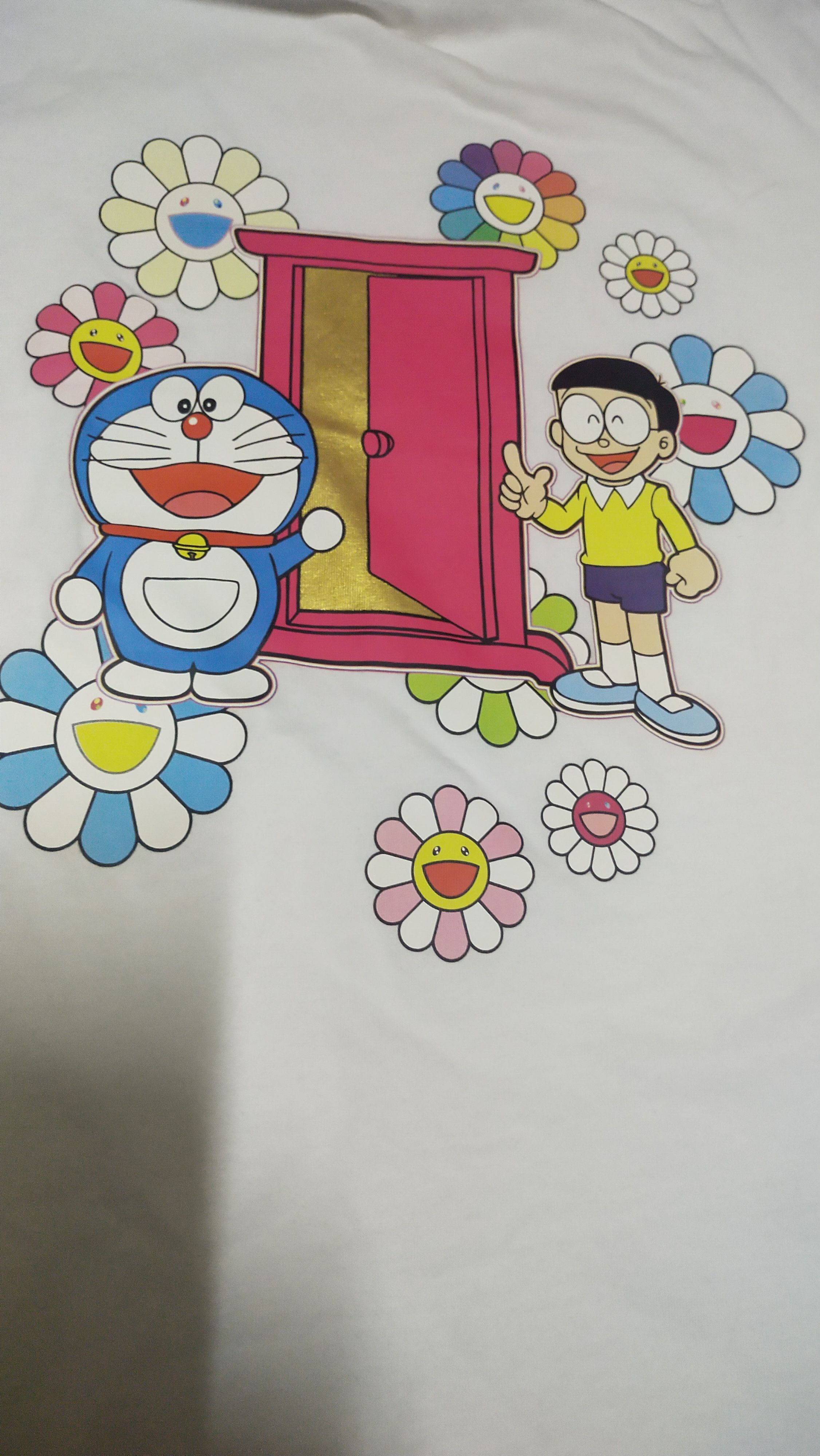 Takashi Murakami × Uniqlo 😎TAKASHI MURAKAMI X DORAEMON😎 Size US M / EU 48-50 / 2 - 5 Thumbnail