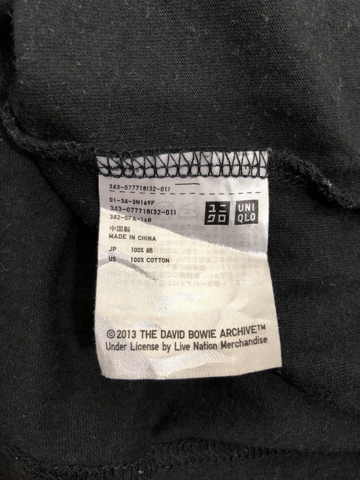 Band Tees UNIQLO X DAVID BOWIE NEON FACE T-SHIRT SIZE L Size US L / EU 52-54 / 3 - 4 Thumbnail