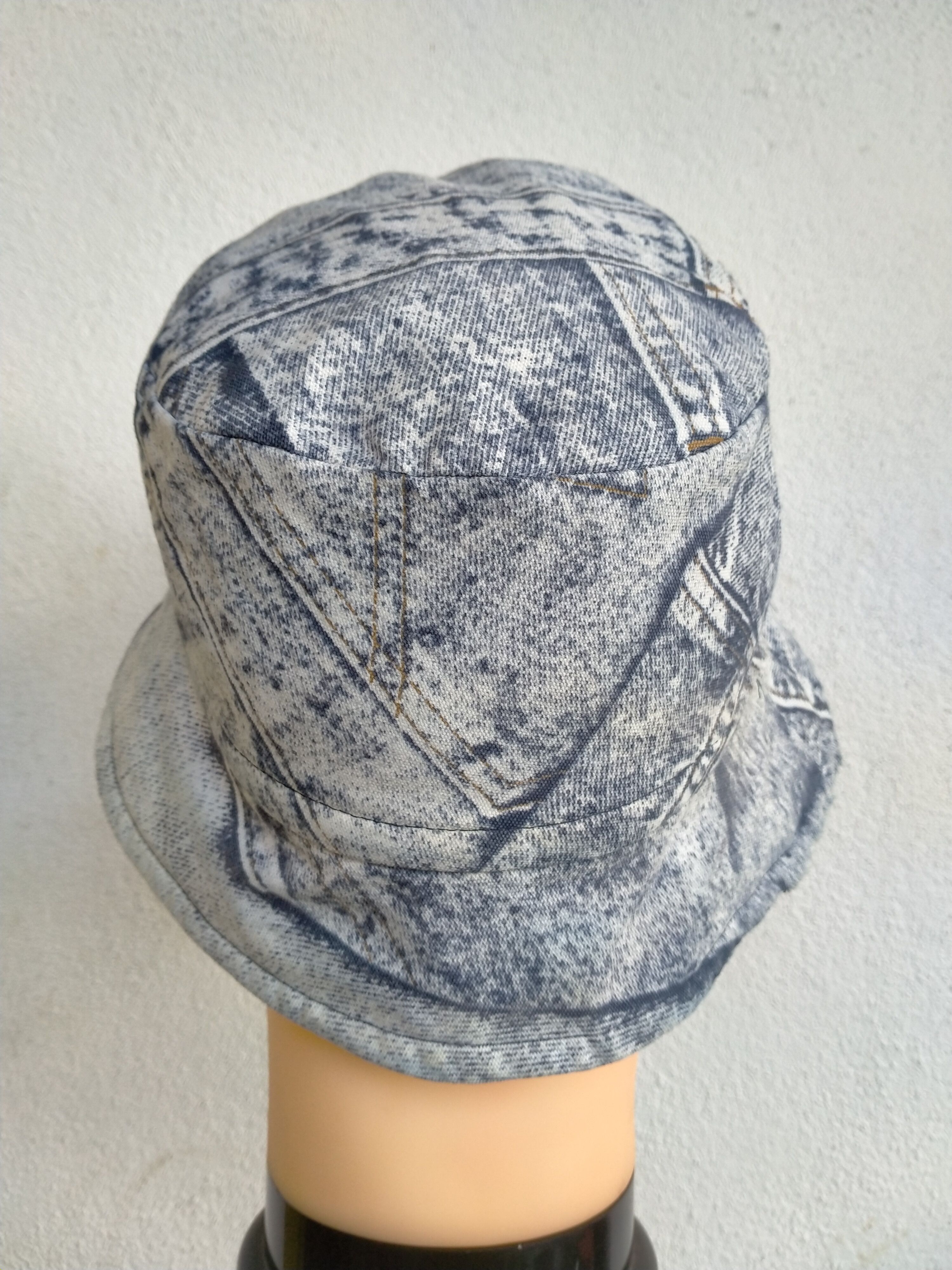 Japanese Brand Vintage distressed printed bucket hat Size ONE SIZE - 3 Thumbnail