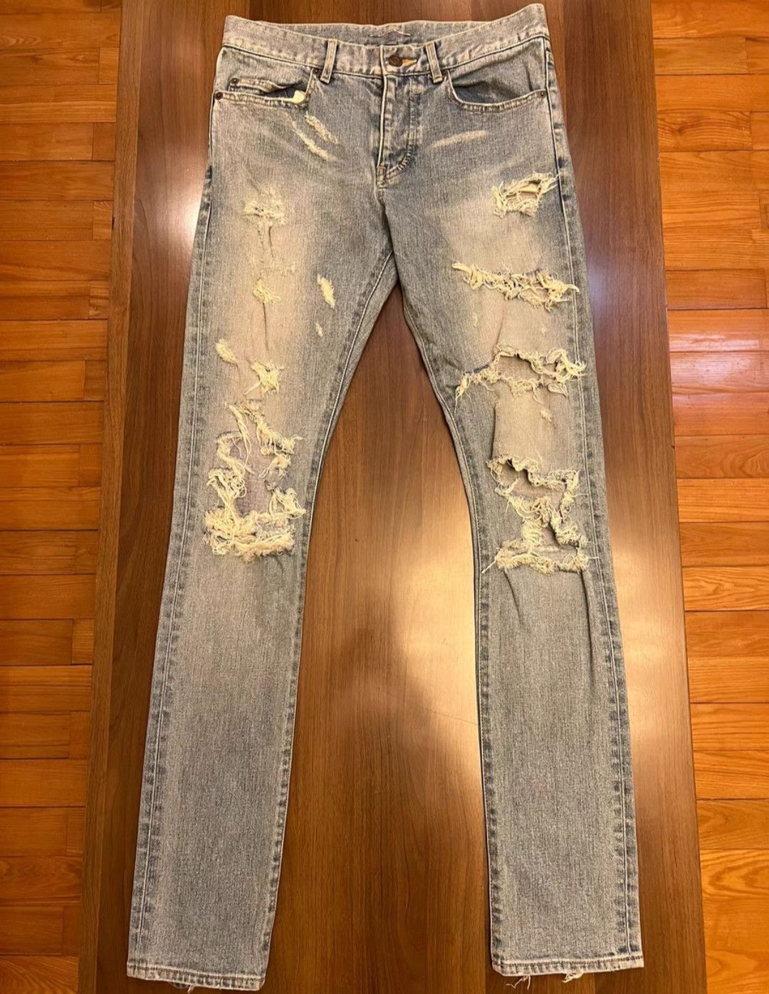 Saint Laurent Paris Saint Laurent washed vermillion light jeans Size US 29 - 1 Thumbnail