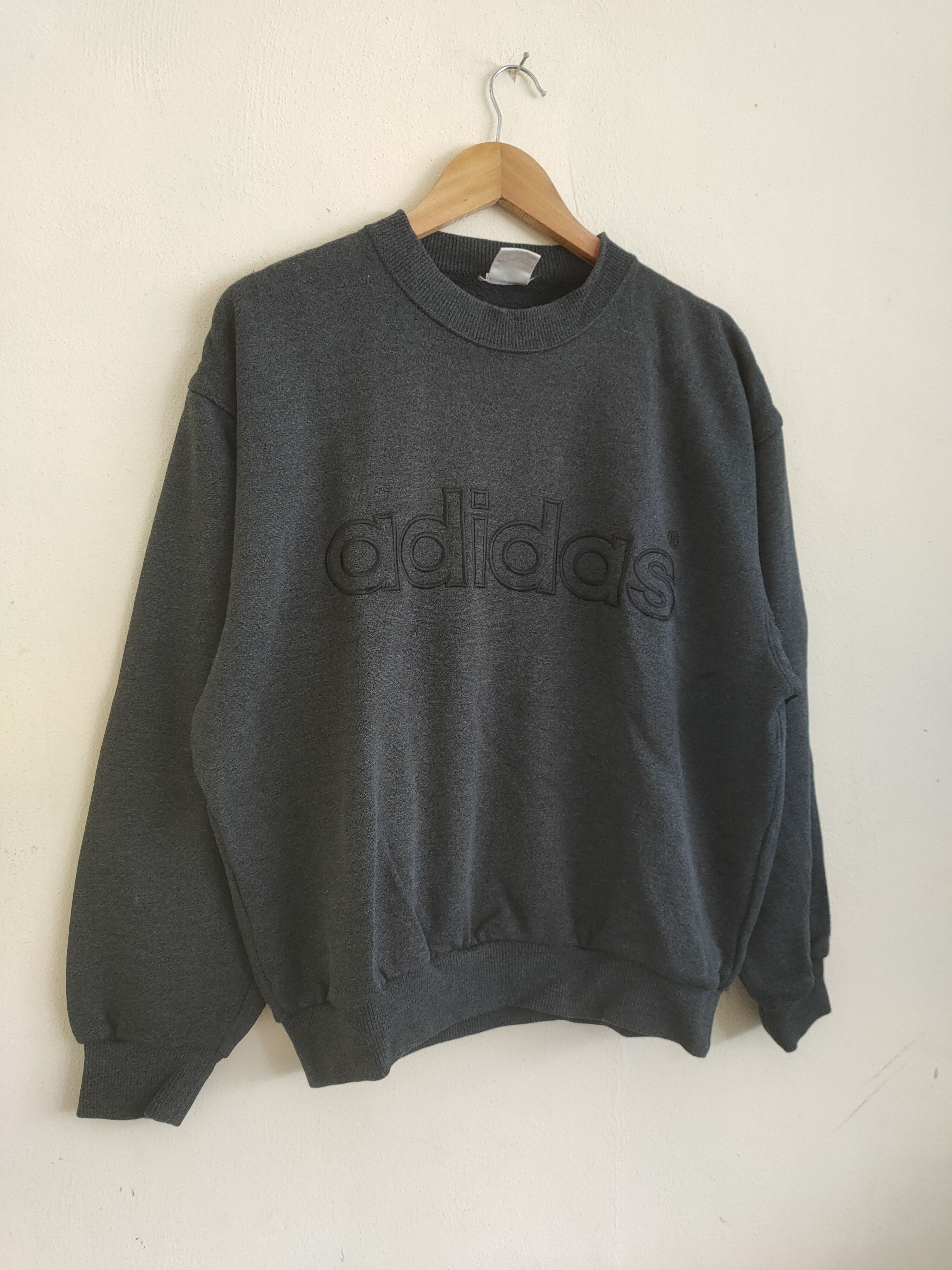 Adidas × Descente × Vintage Vintage Adidas Big Spellout Embroidery Sweatshirts Size US L / EU 52-54 / 3 - 1 Thumbnail