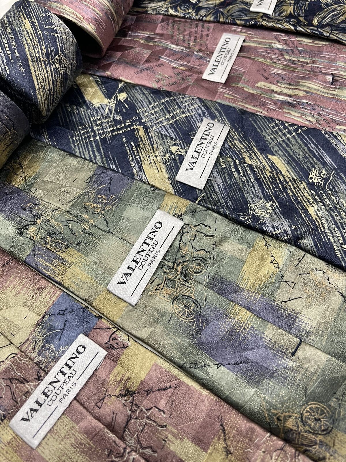 Valentino VALENTINO COUPEAU PARIS SILK ART TIE Size ONE SIZE - 2 Thumbnail