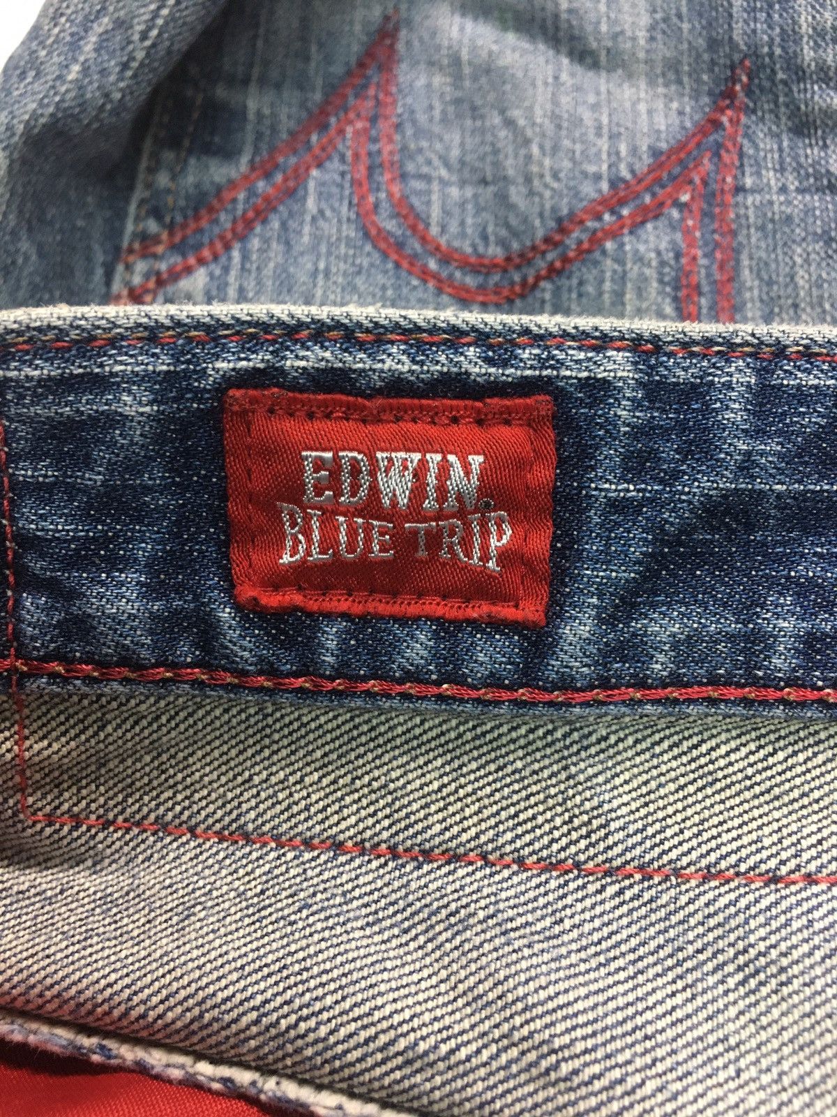 Edwin × Japanese Brand × Vintage Vintage Edwin blue trip distressed denim Size US 33 - 13 Thumbnail