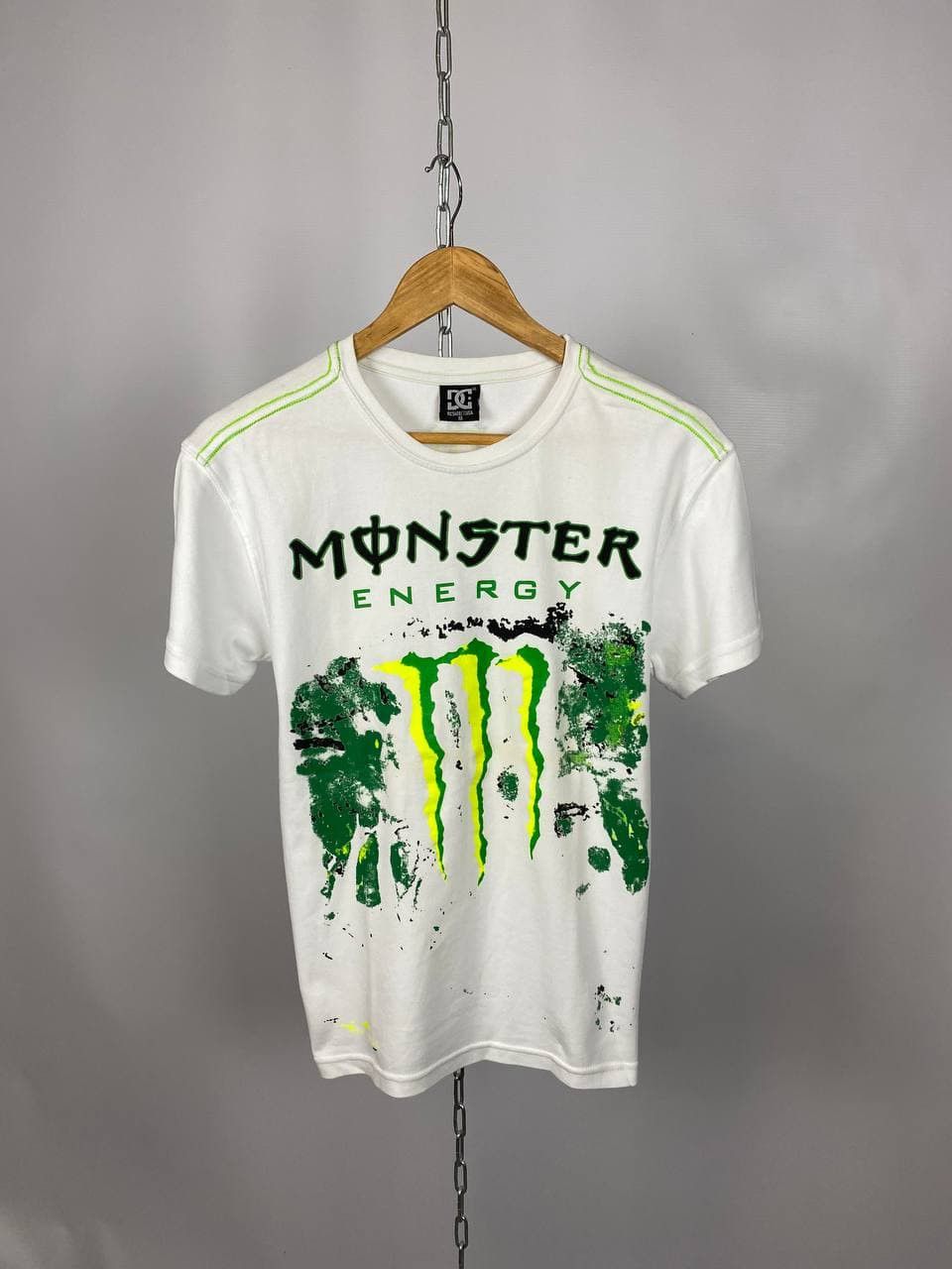 DC Monster vintage T-shirt white streetwear size M Size US S / EU 44-46 / 1 - 1 Thumbnail