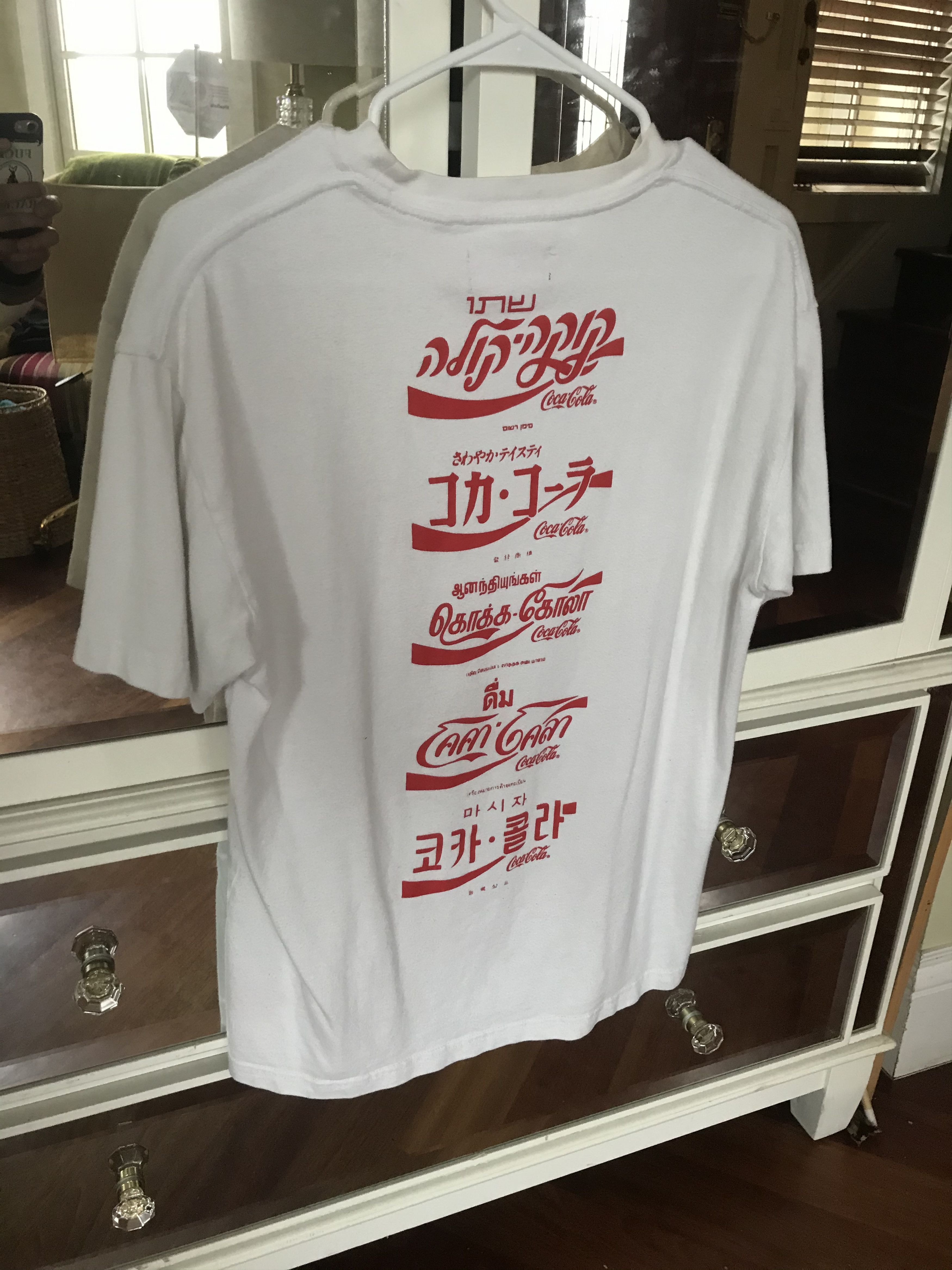 Coca Cola × Kith RARE 2016 Kith x Coca Cola “International” Logos Tee Size US S / EU 44-46 / 1 - 2 Thumbnail