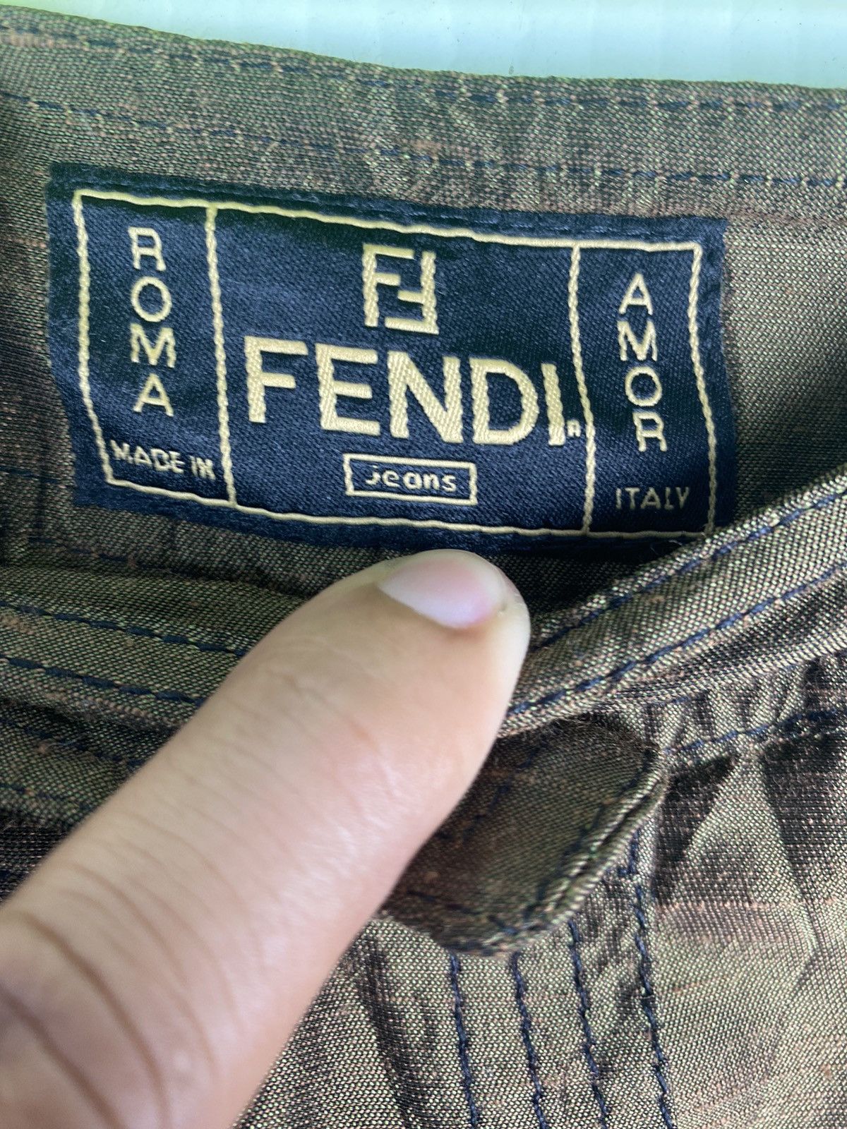 Fendi × Vintage Vtg 90s FENDI silk button mini skirt Size 26" / US 2 / IT 38 - 5 Thumbnail