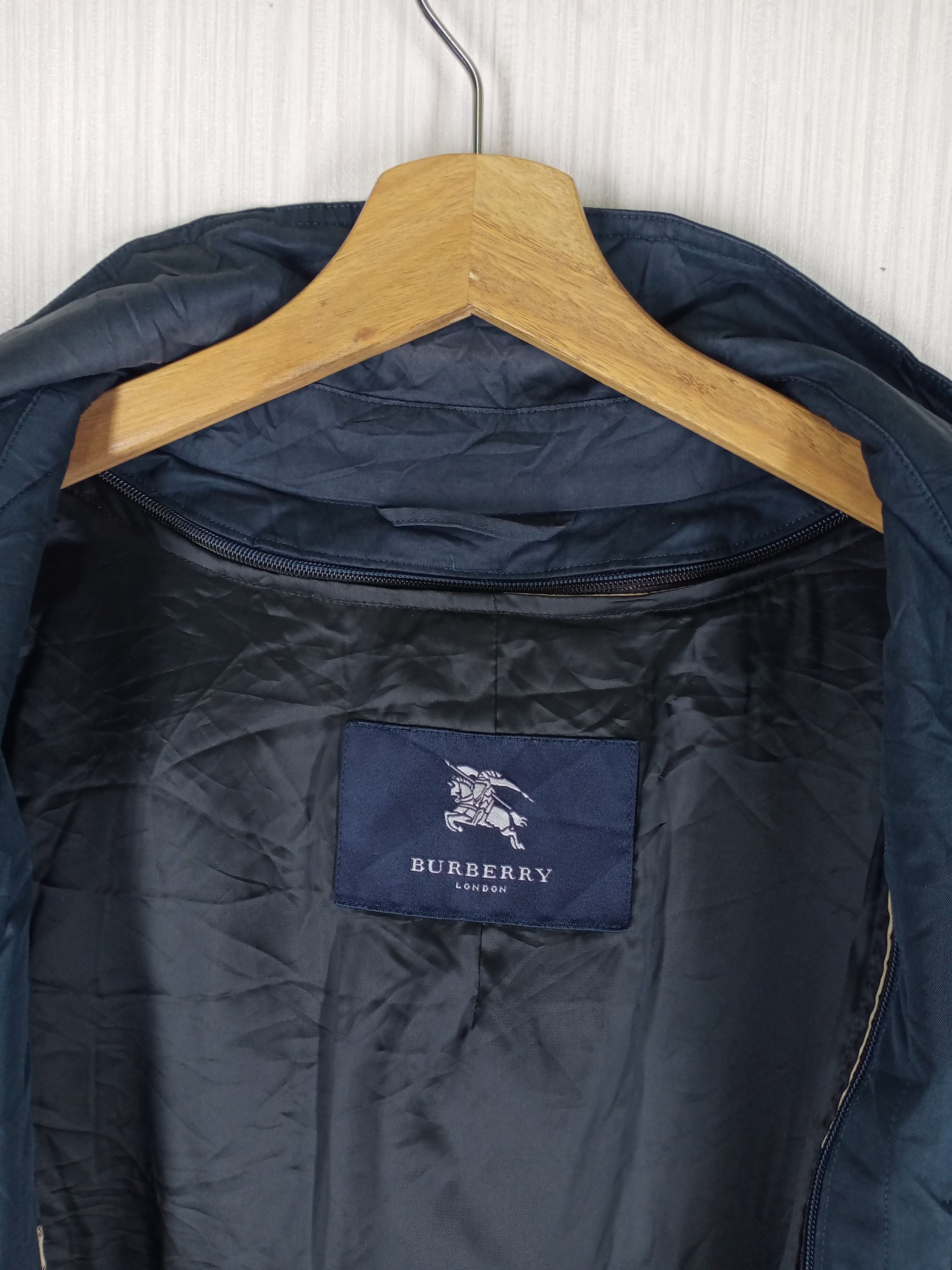 Burberry Vintage Burberry Jacket Size US L / EU 52-54 / 3 - 10 Thumbnail