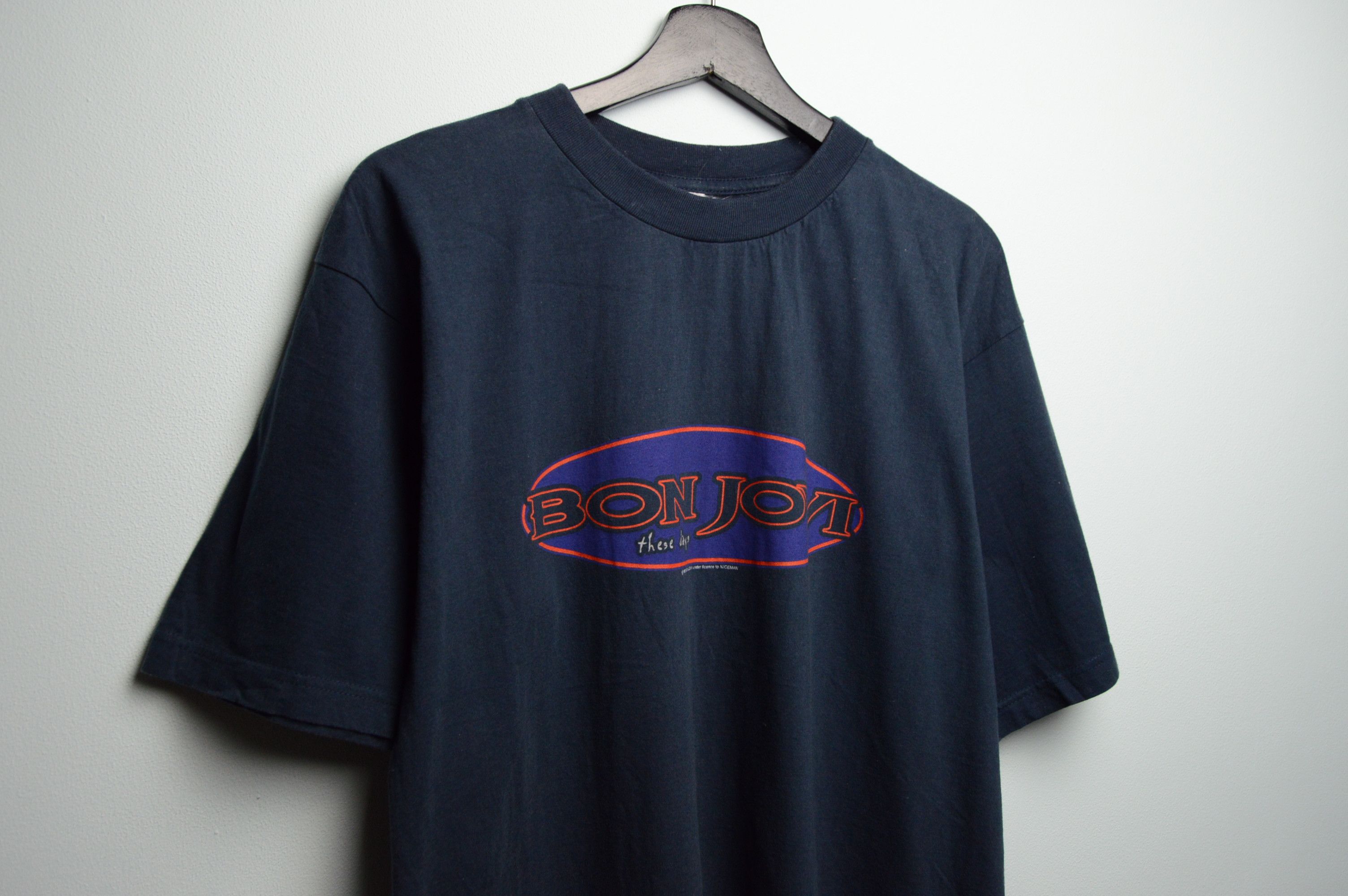 Band Tees Bon Jovi 1996 y2k t shirt Size US XL / EU 56 / 4 - 3 Thumbnail