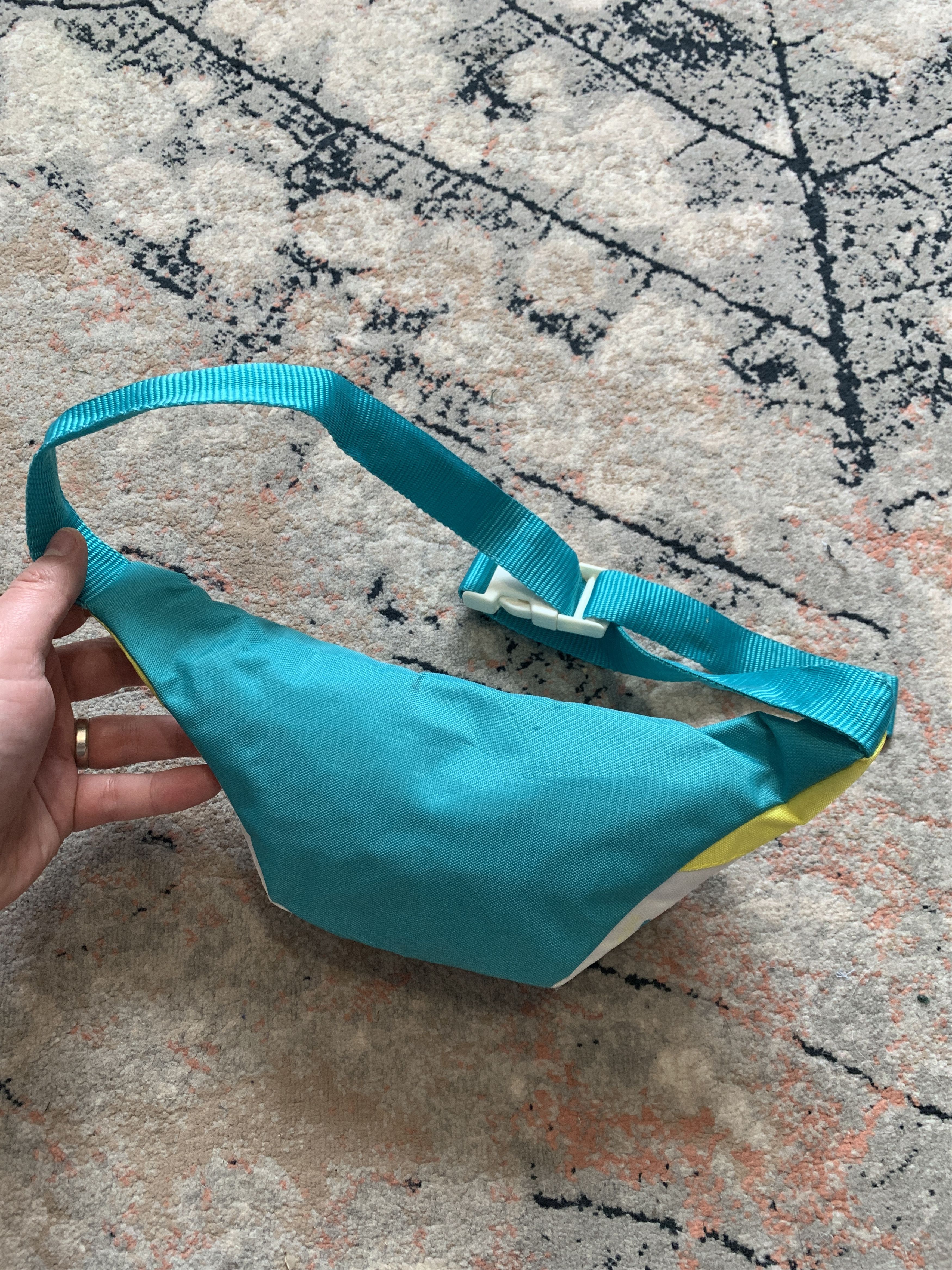 Salomon × Vintage Vintage Salomon Waist Bag Size ONE SIZE - 4 Thumbnail
