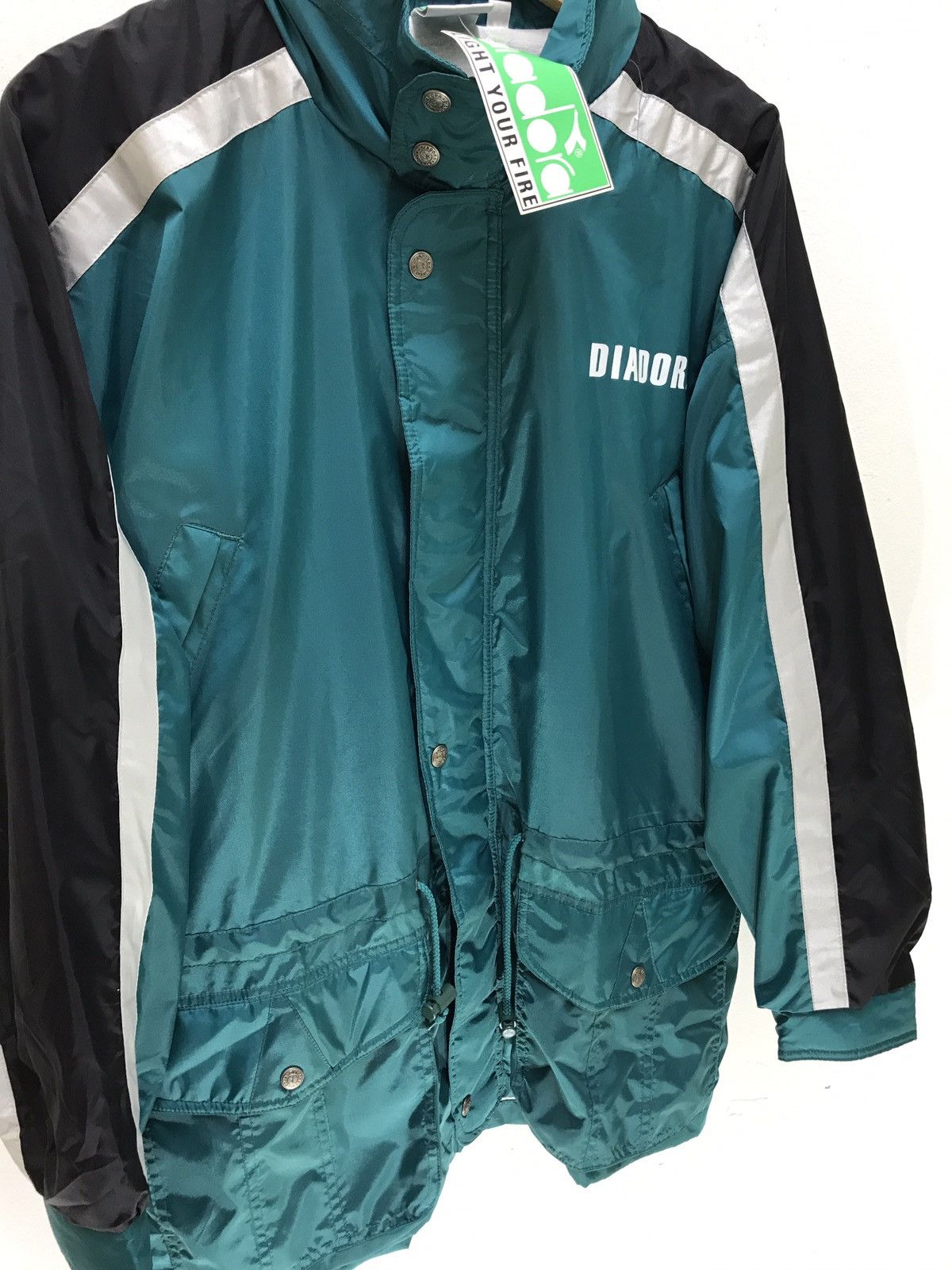 Diadora NOS with Tag Diadora Parka Rain Coat Windbreaker Big Logo Size US L / EU 52-54 / 3 - 4 Thumbnail