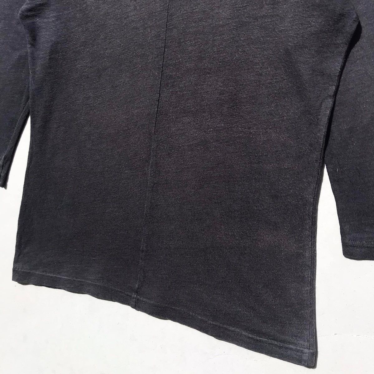 Undercover 🔥Accept Binding Offer🔥 Uniqlo Undercover Size US S / EU 44-46 / 1 - 6 Thumbnail
