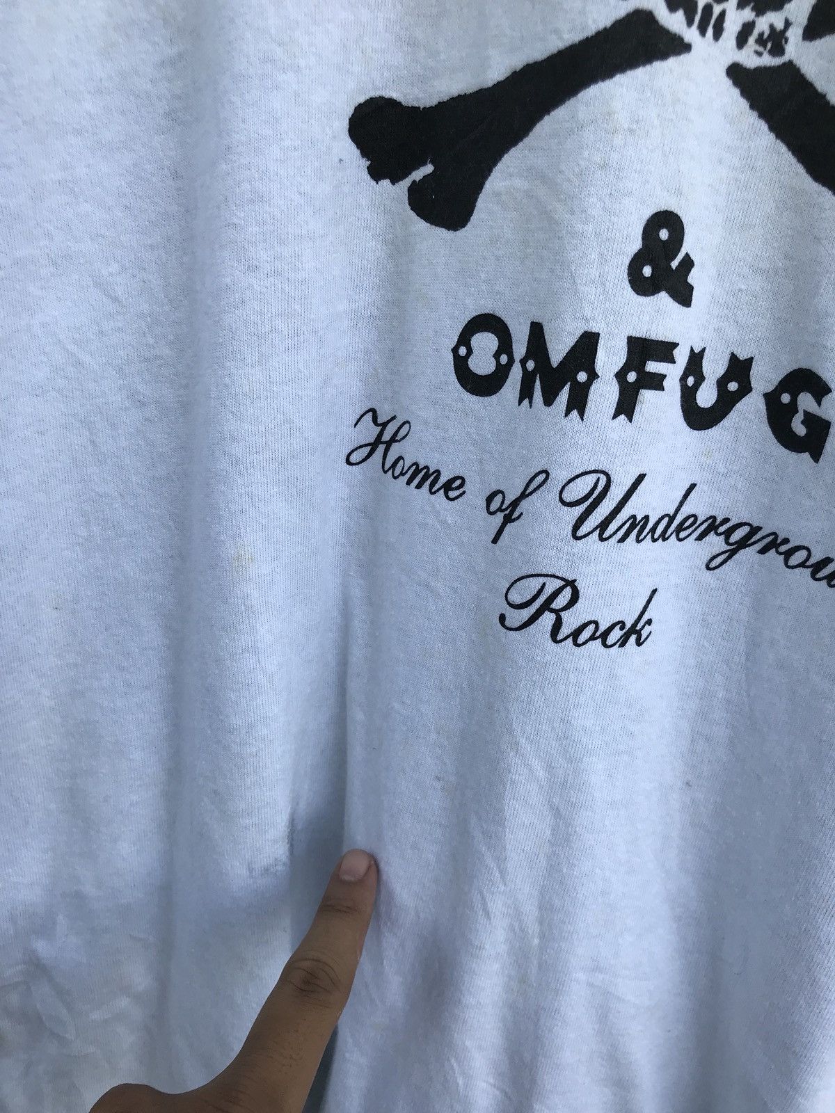 Band Tees CBGB OMFUG Reversible Crewneck Sweatshirt Big Logo Size US M / EU 48-50 / 2 - 12 Thumbnail