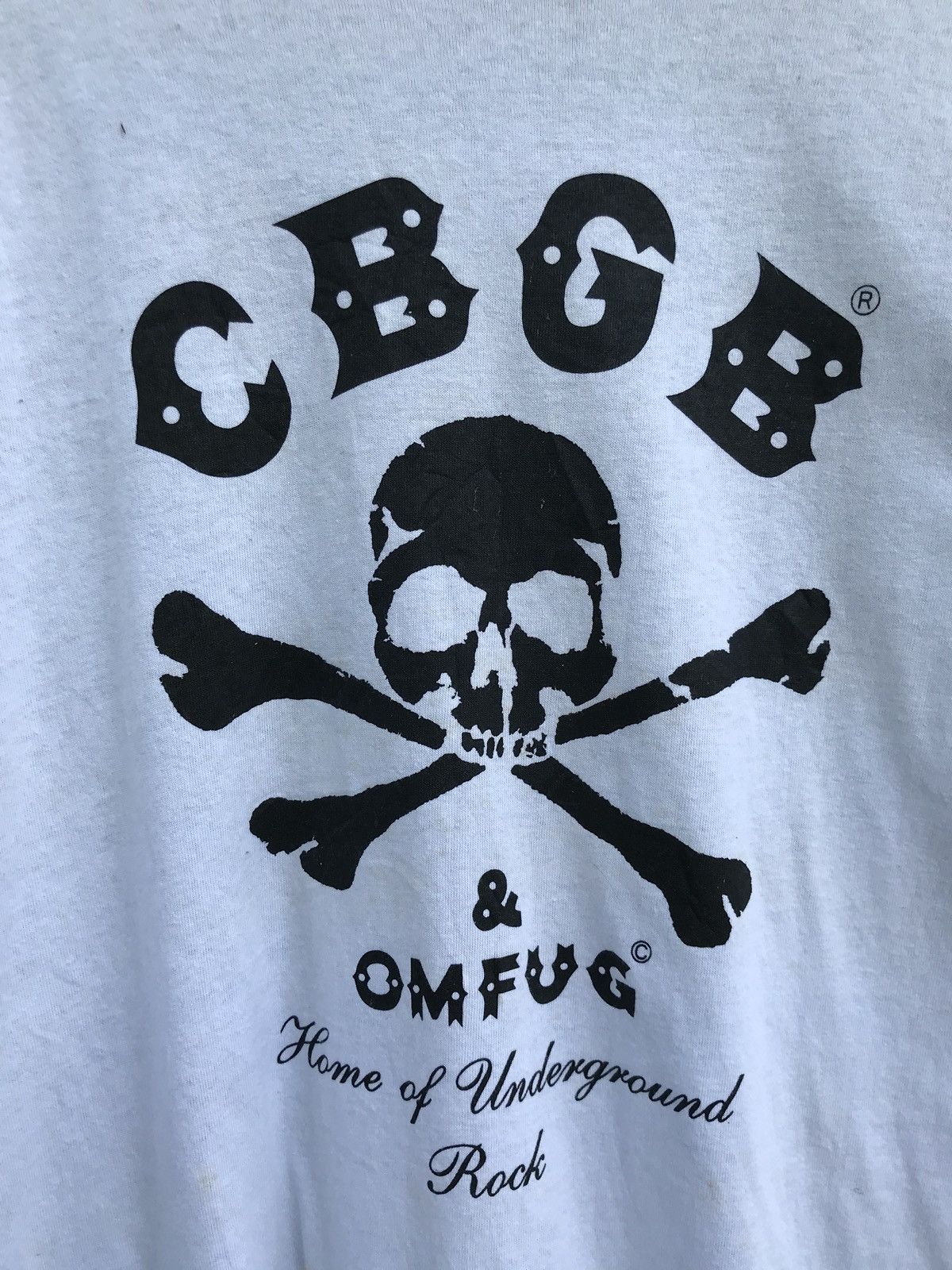Band Tees CBGB OMFUG Reversible Crewneck Sweatshirt Big Logo Size US M / EU 48-50 / 2 - 3 Thumbnail