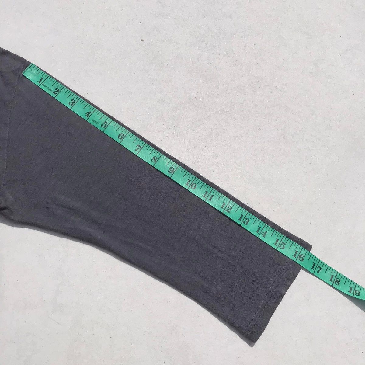 Undercover RARE🔥 Uniqlo Undercover Size US M / EU 48-50 / 2 - 6 Thumbnail