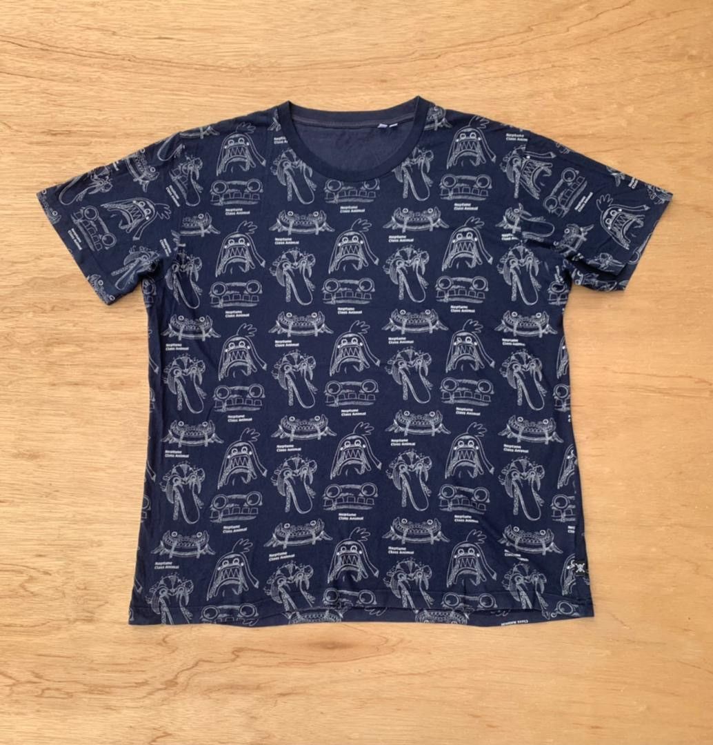 Uniqlo Vintage Tee D - 25 Neptune class animal Size US XL / EU 56 / 4 - 1 Thumbnail