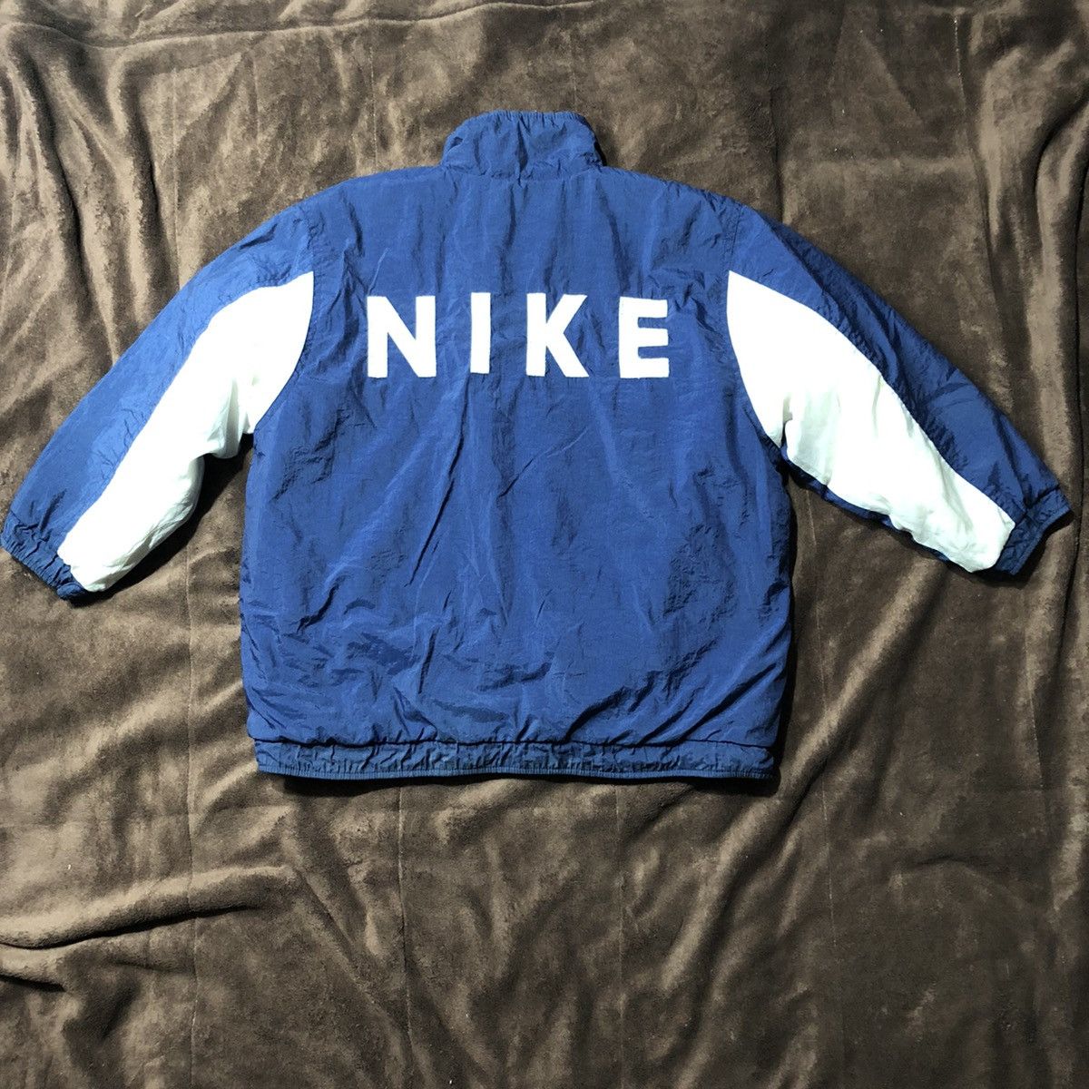 retro nike jacket womens