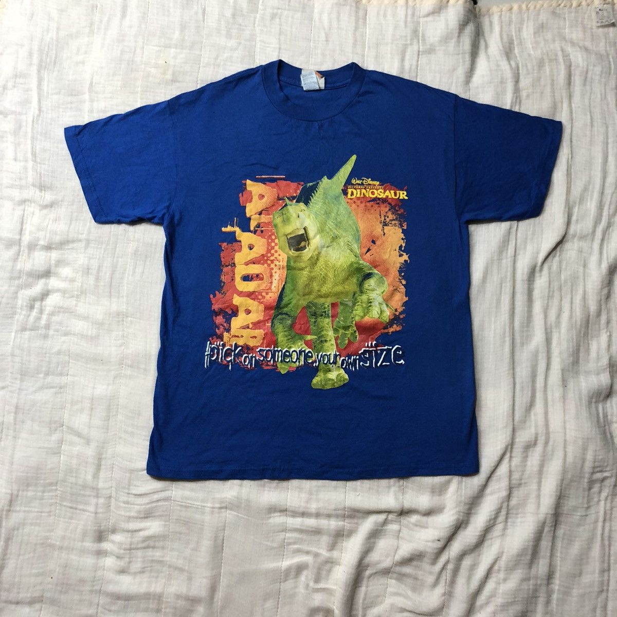 Vintage Vintage 2000 Dinosaur Movie T Shirt Size US M / EU 48-50 / 2 - 2 Thumbnail