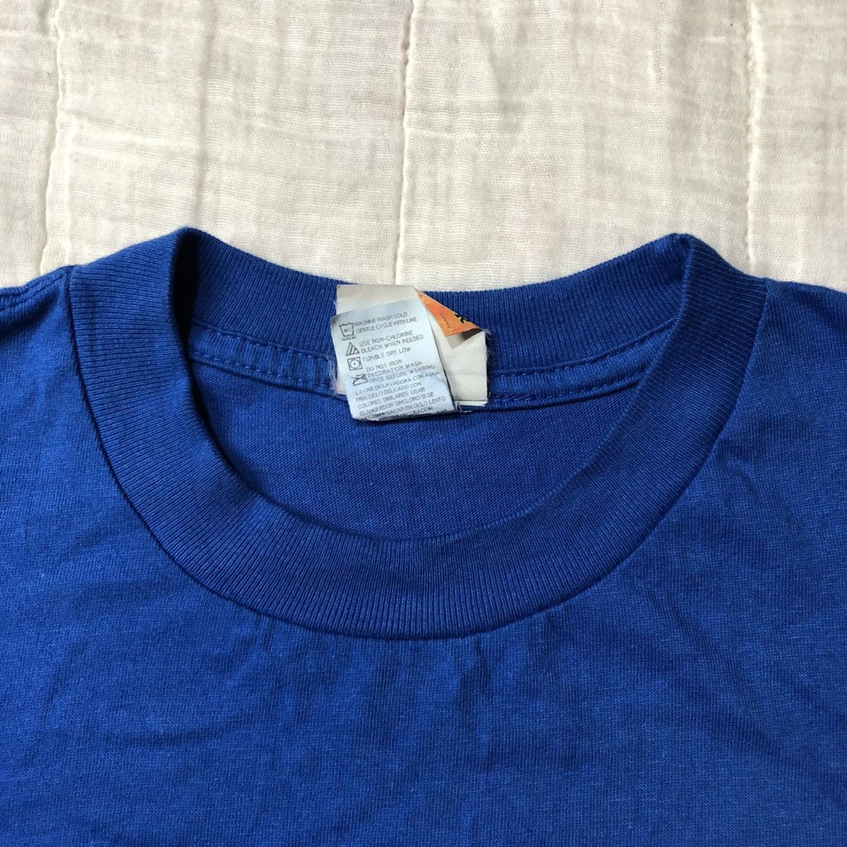 Vintage Vintage 2000 Dinosaur Movie T Shirt Size US M / EU 48-50 / 2 - 4 Thumbnail
