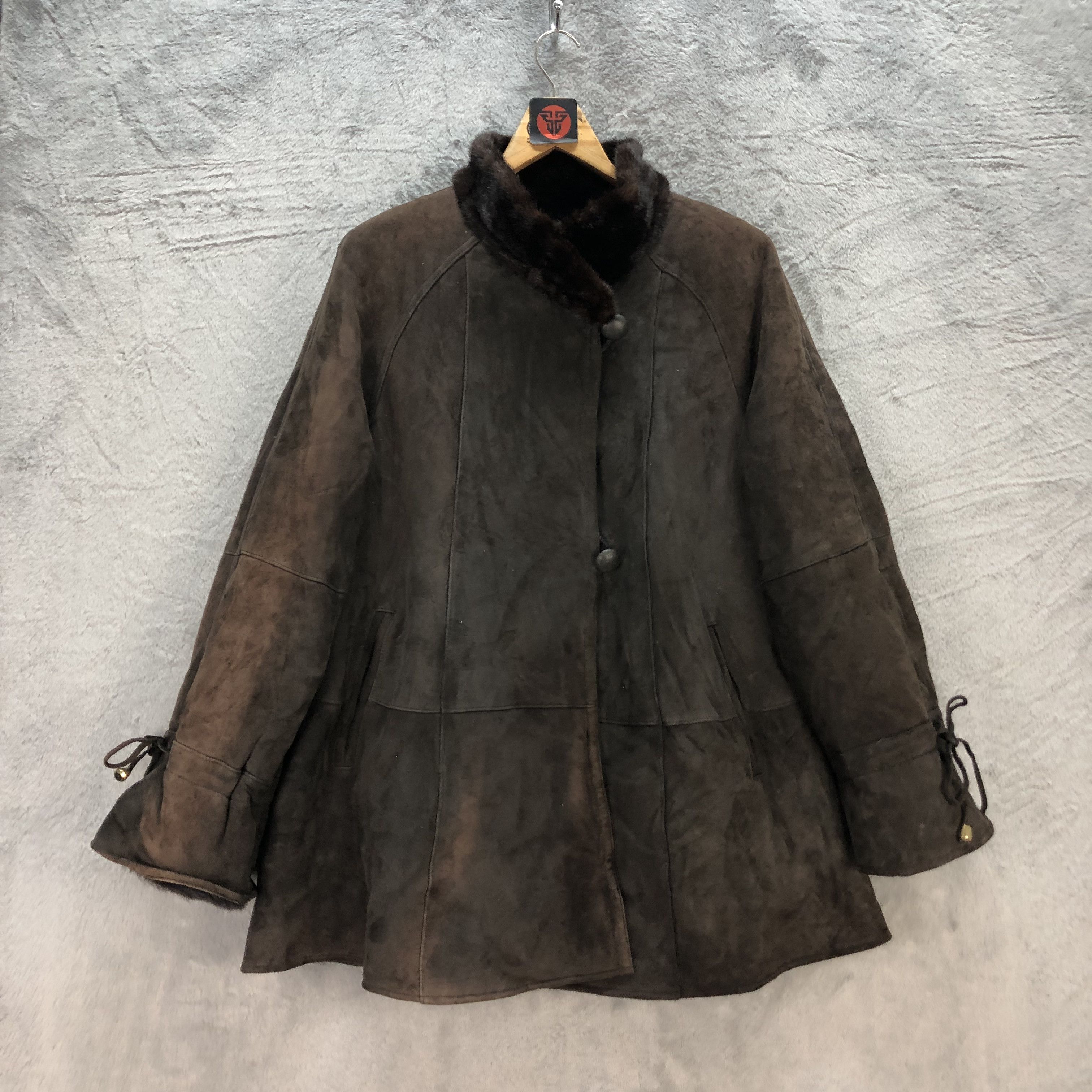 Japanese Brand MARIO FEREEZ FUR SHEEPSKIN SUEDE LEATHER COAT #6696-80 Size M / US 6-8 / IT 42-44 - 1 Thumbnail