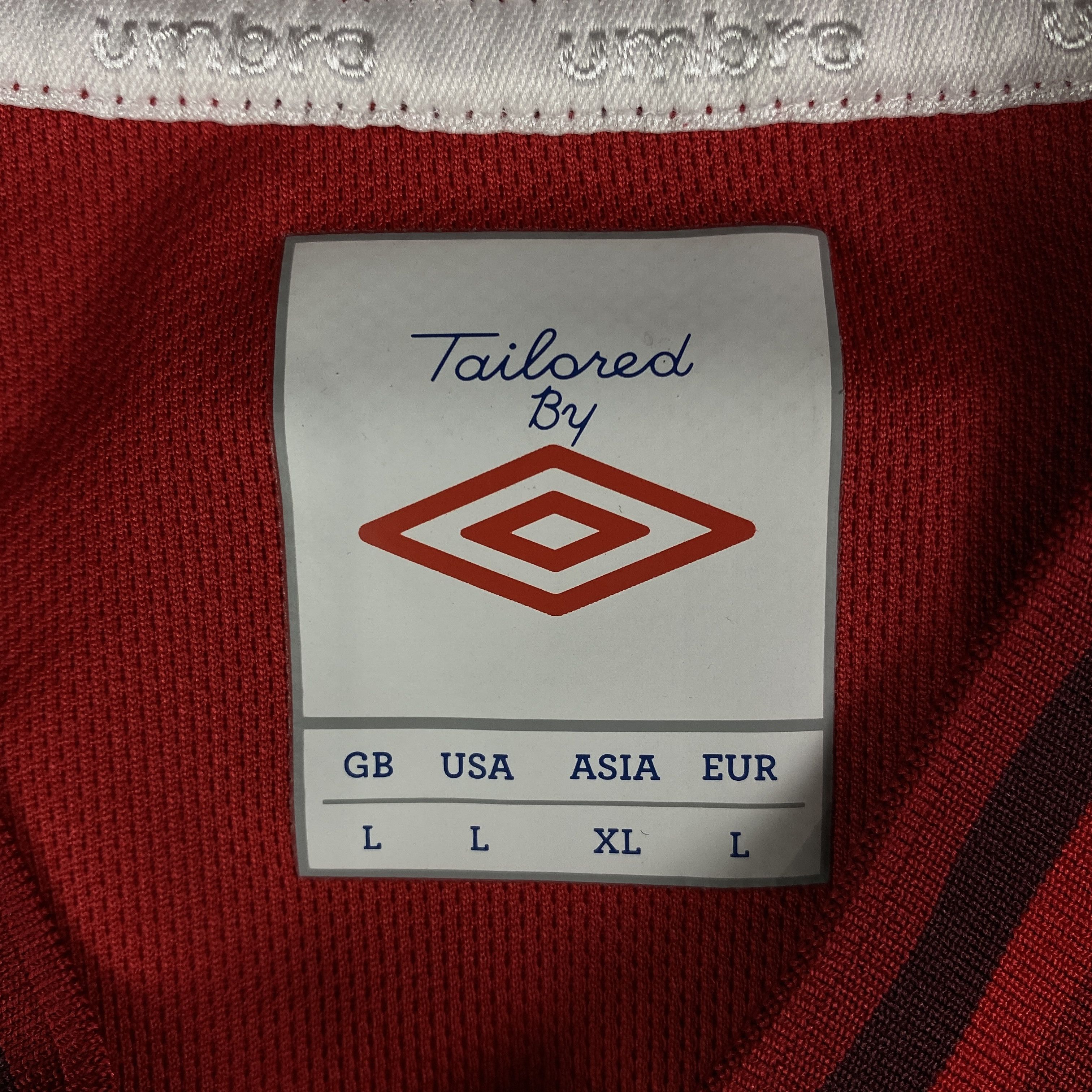 Umbro Mens Football Shirt Jersey Umbro England Size L Size US L / EU 52-54 / 3 - 4 Thumbnail